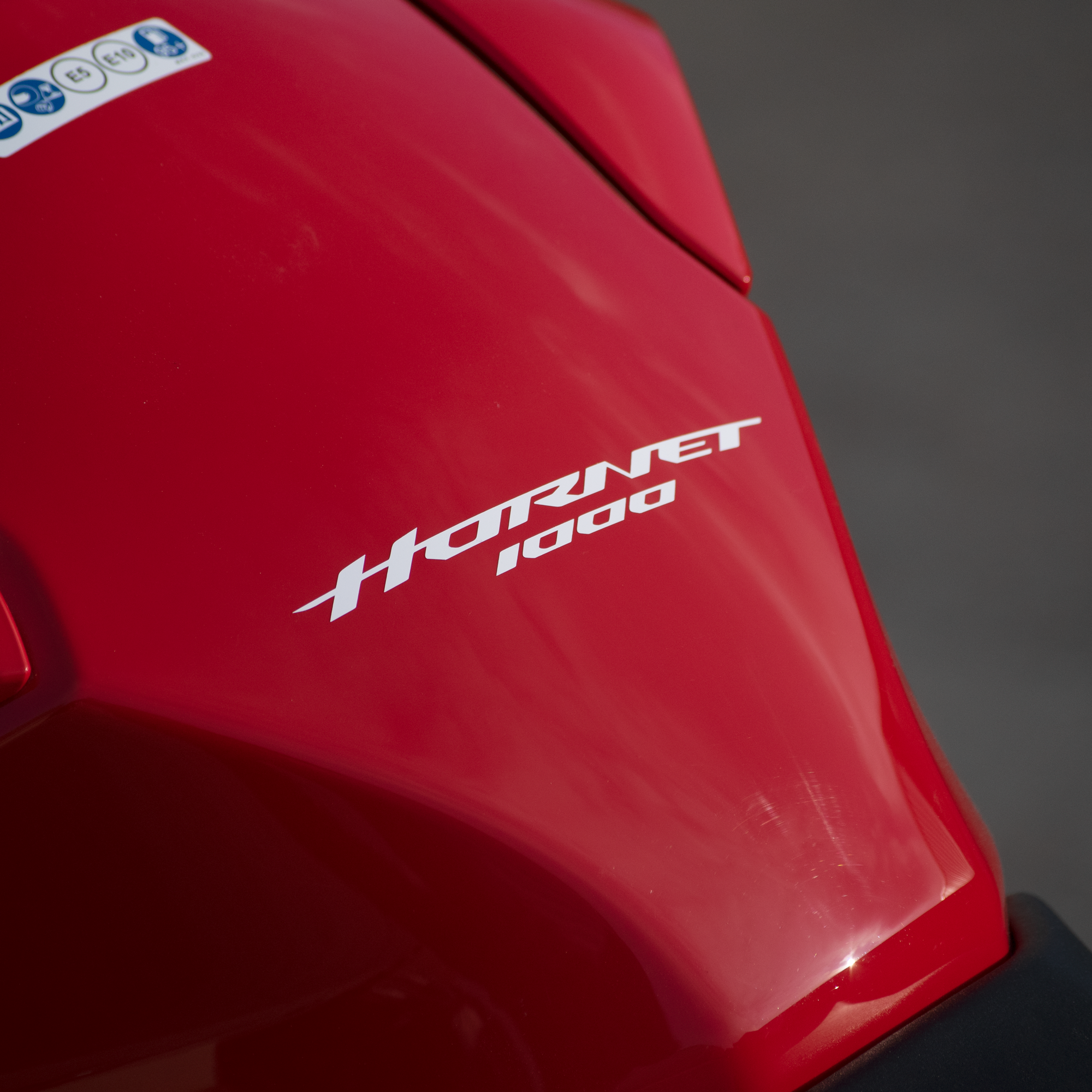 Pyramid Decals - Hornet Logo Set Of 4 | White | Honda CB1000 Hornet 2025>Current - Shop name