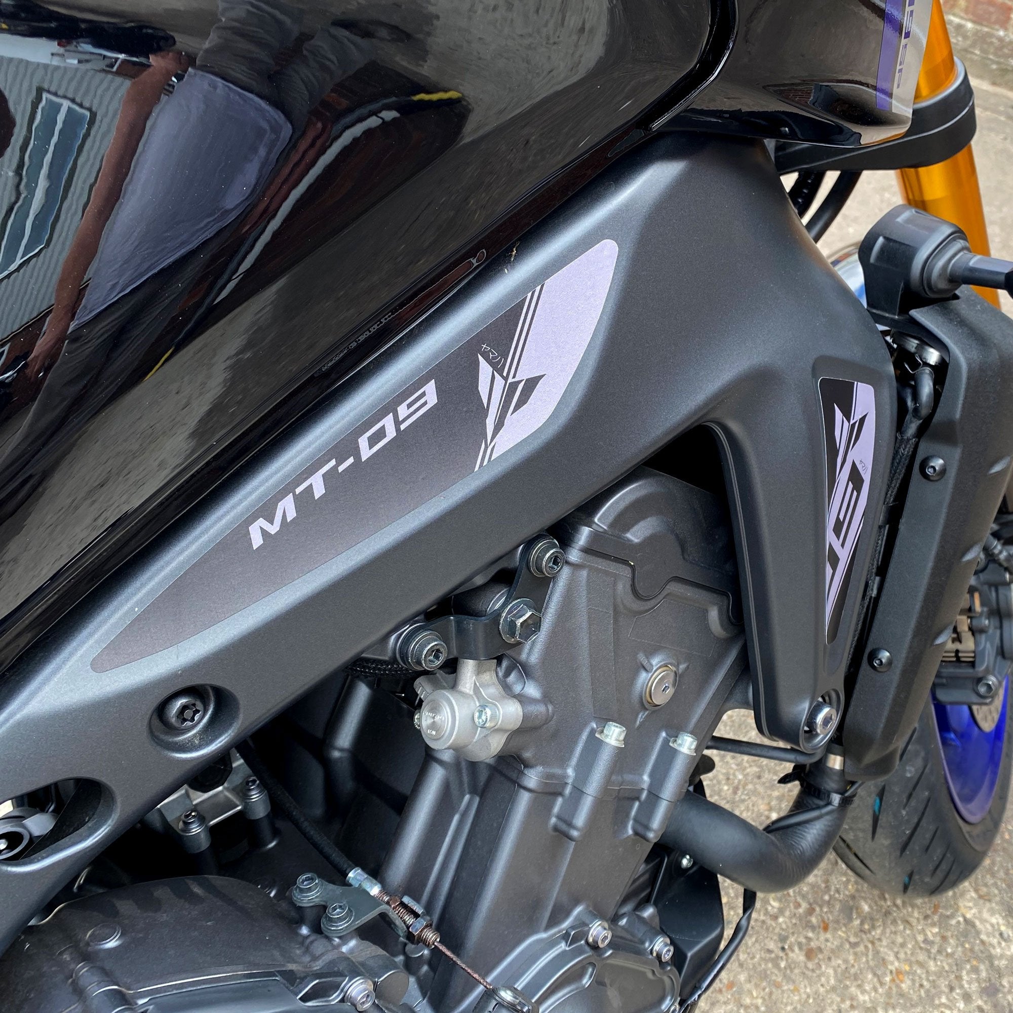 Pyramid Decals (Set of 6) | Black & Grey | Yamaha MT-09 2021>2023 - Shop name