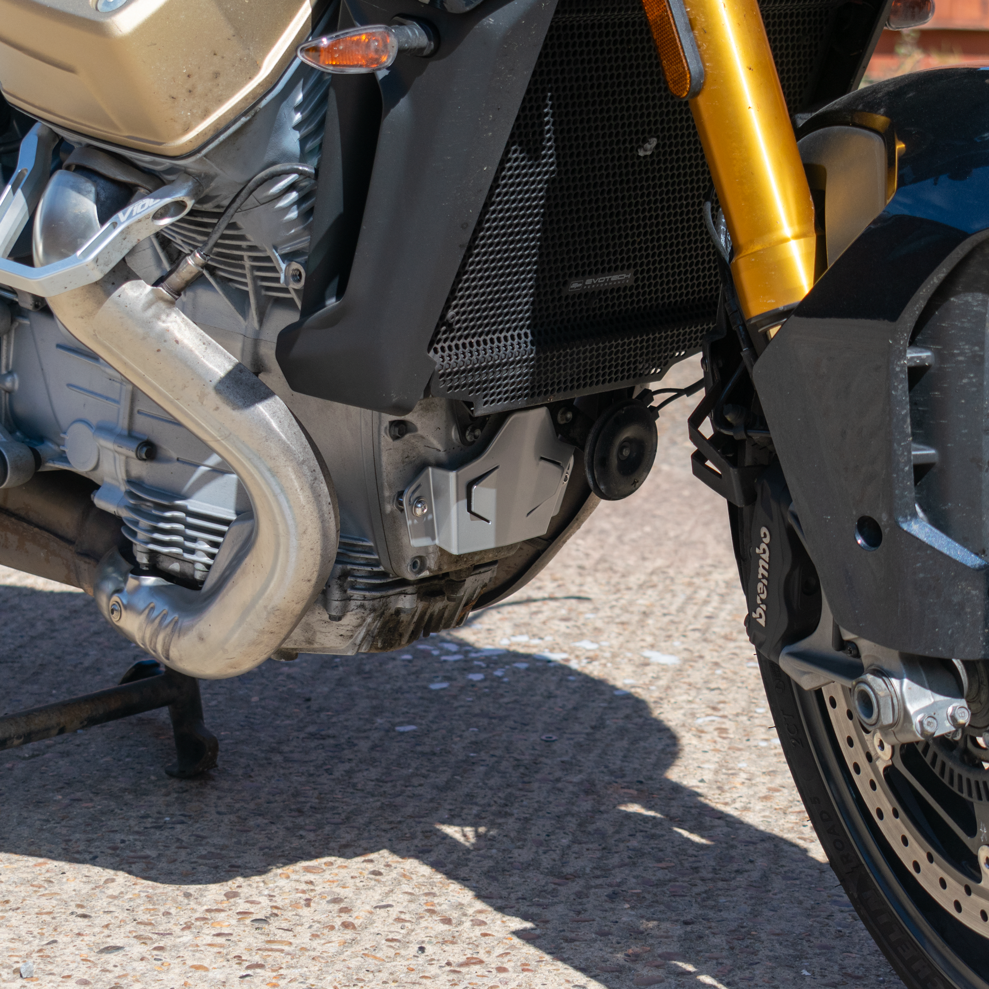 Pyramid Engine Cover | Gloss Silver | Moto Guzzi V100 Stelvio 2023>Current - Shop name