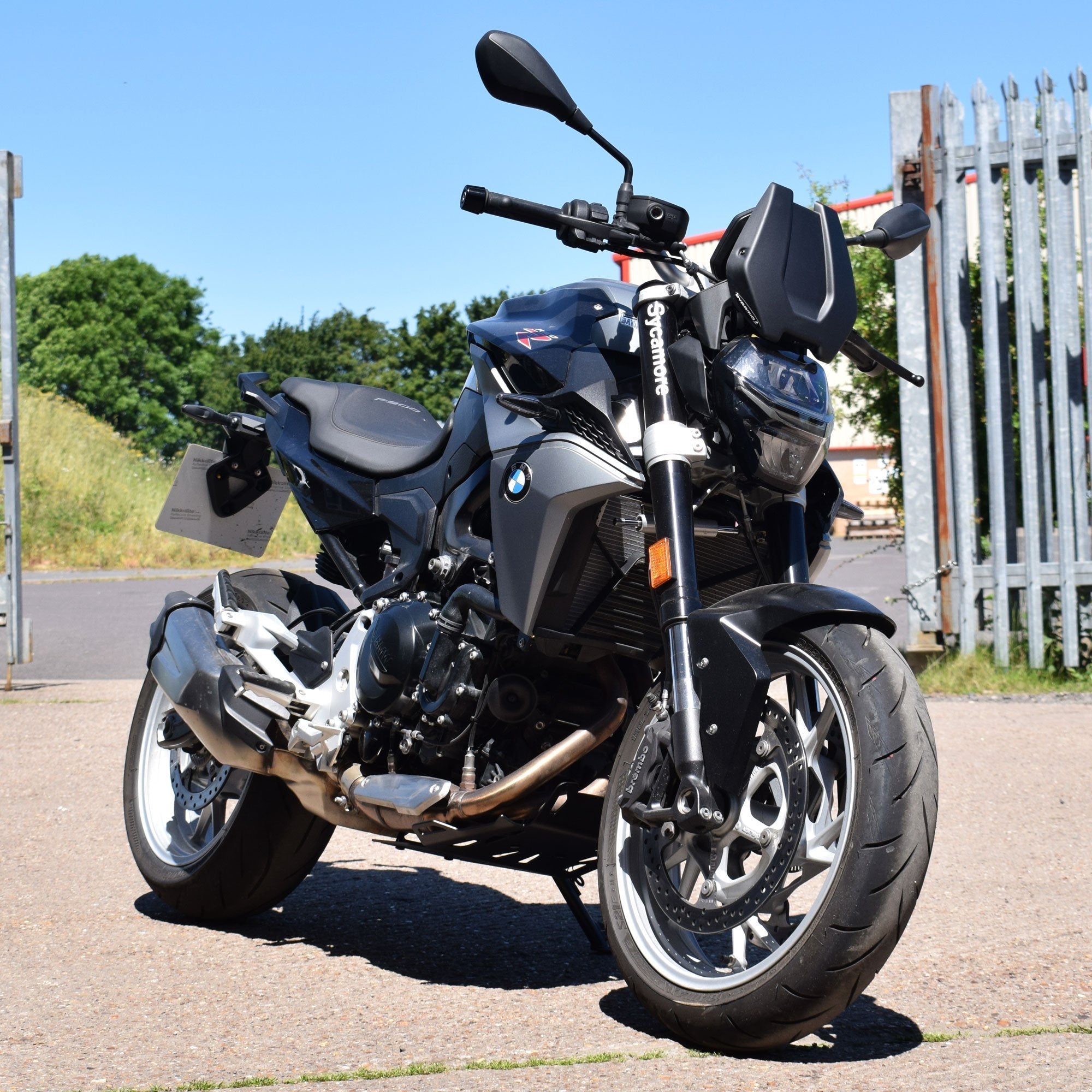 Pyramid Engine Plate | Matte Black | BMW F 900 R 2020>Current - Shop name