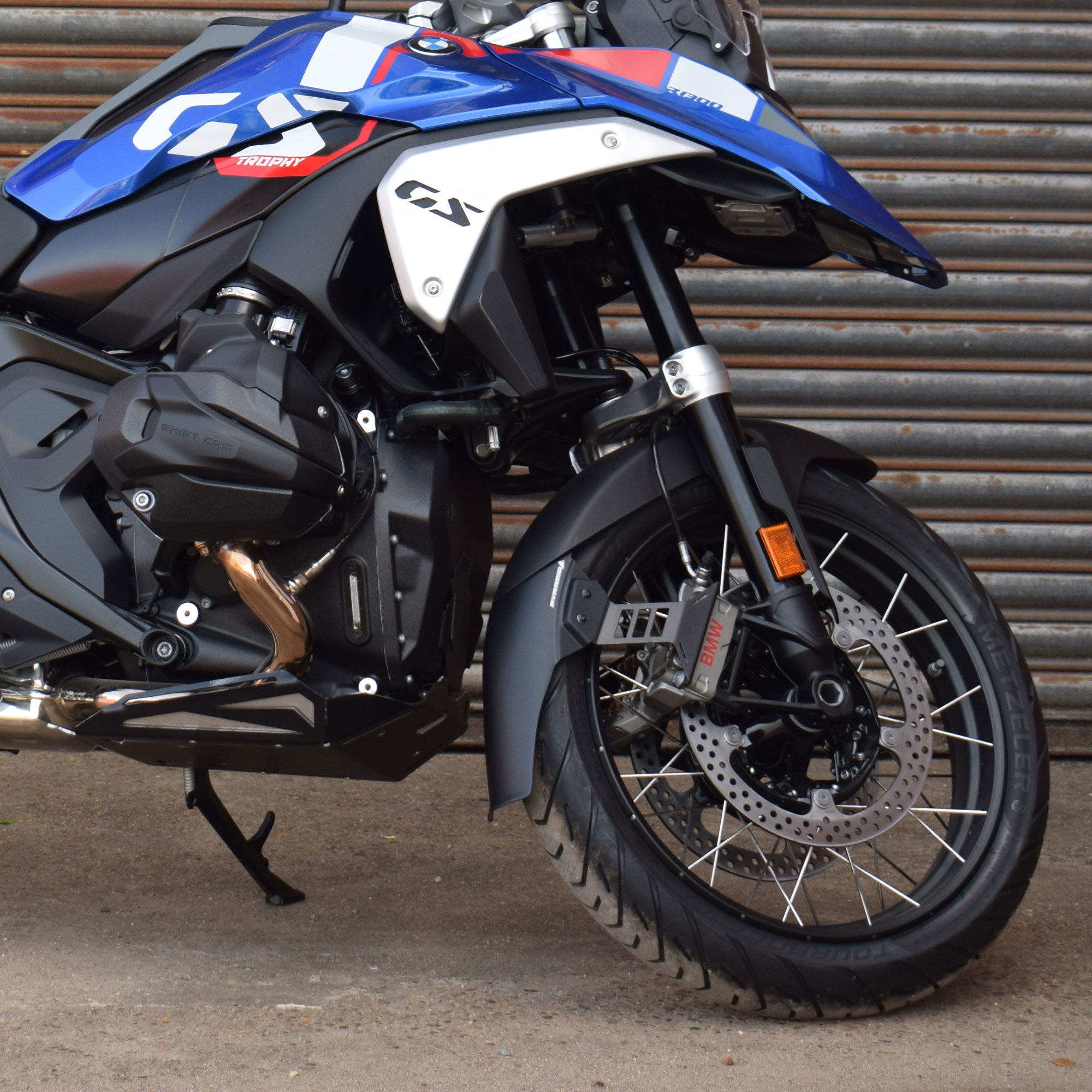 Pyramid Extenda Fenda EXTRA | Matte Black | BMW R 1300 GS 2023>Current - Pyramid Motorcycle Accessories