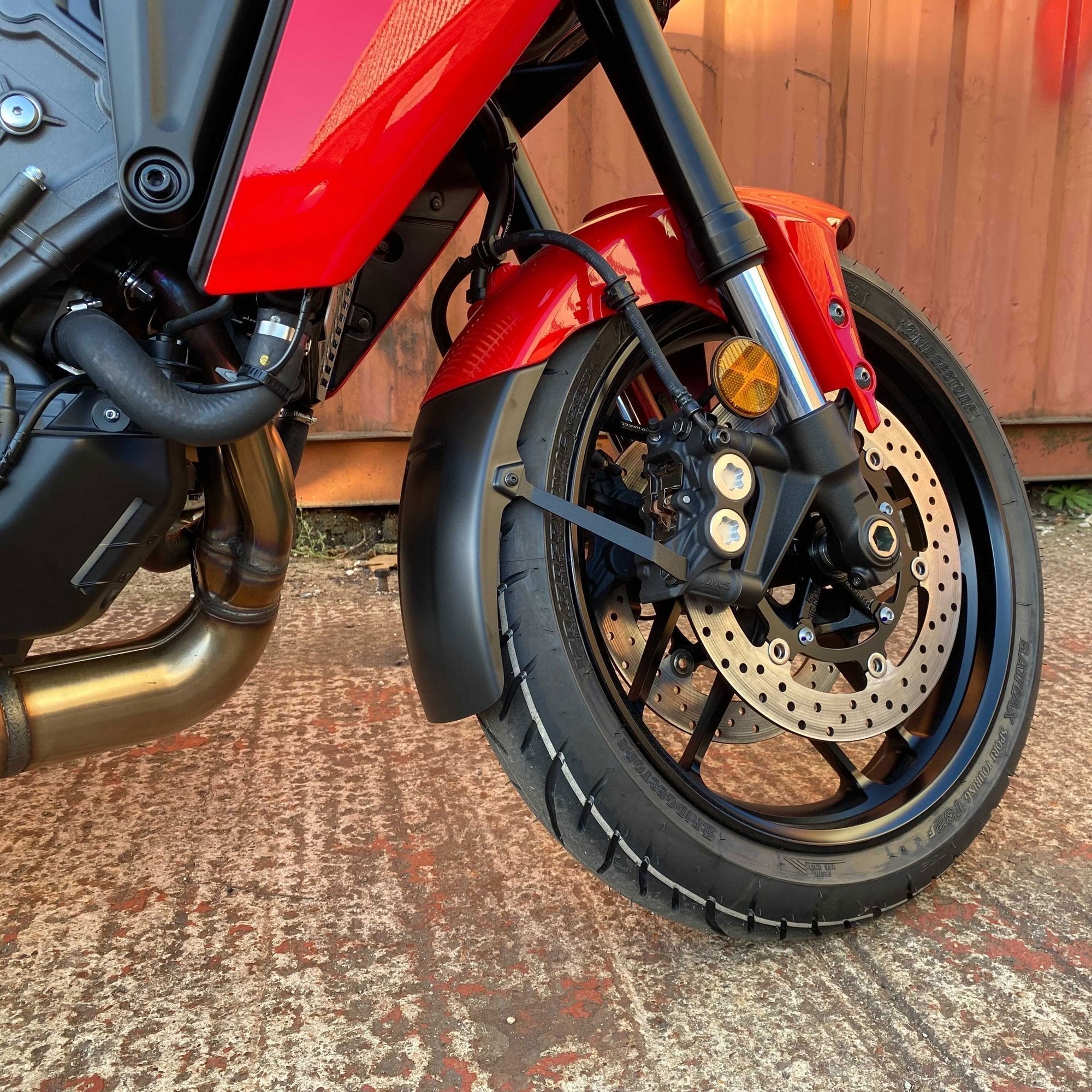 Pyramid Extenda Fenda EXTRA | Matte Black | Yamaha Tracer 9 GT/GT+ 2021>Current - Pyramid Motorcycle Accessories