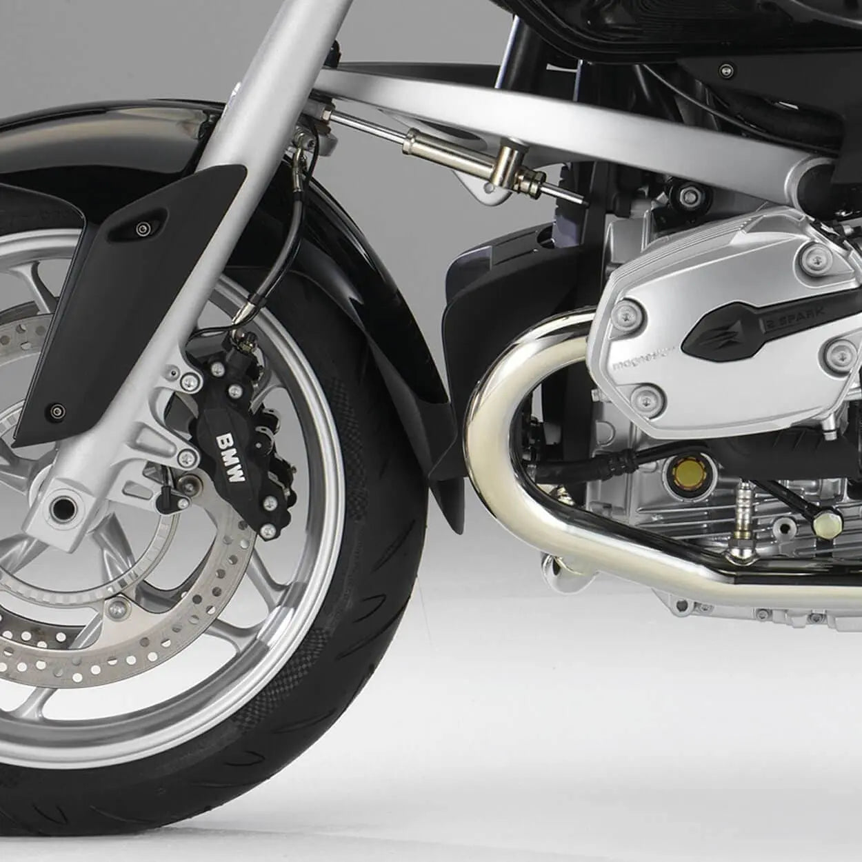 Pyramid Extenda Fenda | Matte Black | BMW R 1200 R 2005>2010 - Shop name