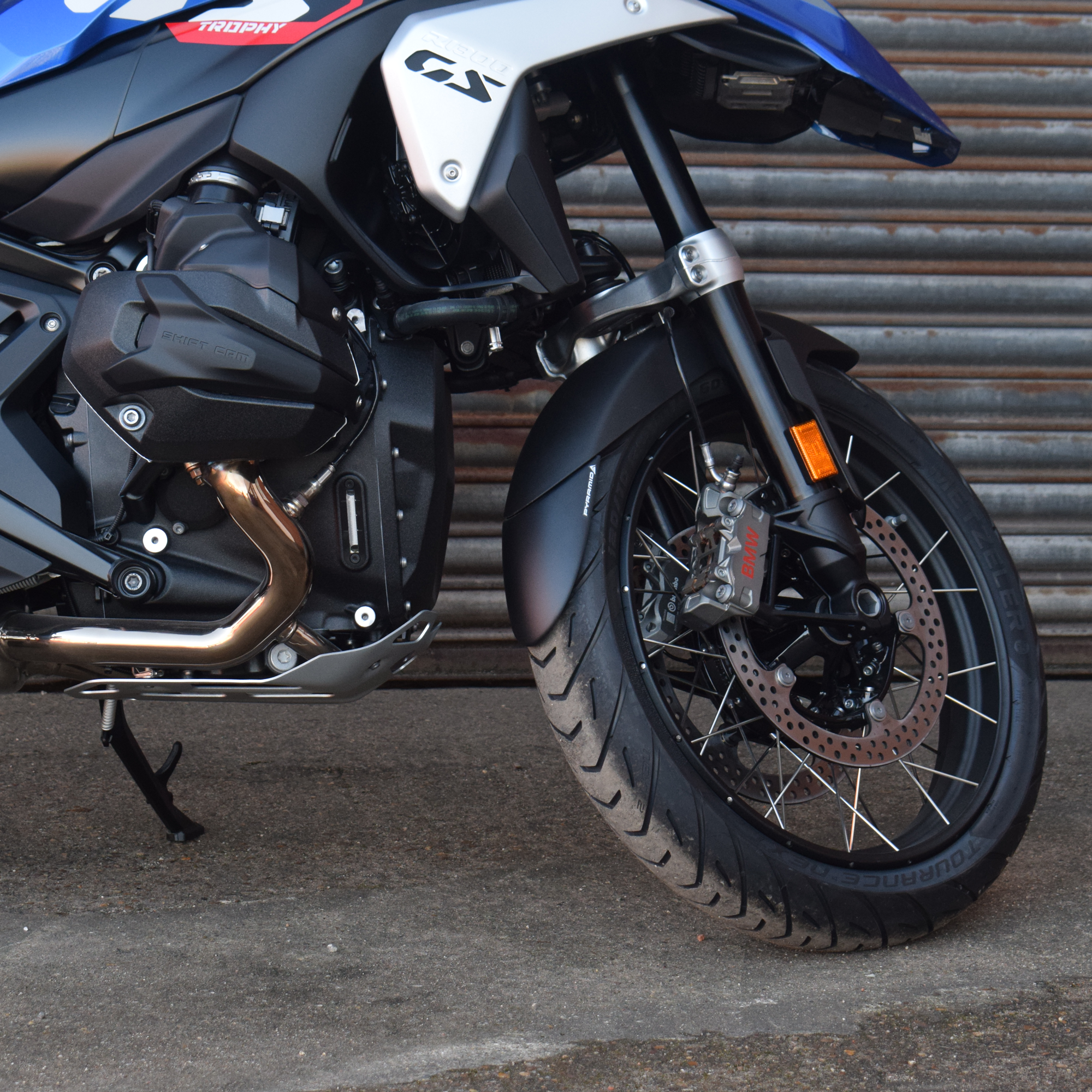 Pyramid Extenda Fenda | Matte Black | BMW R 1300 GS 2023>Currentย -ย Shop name