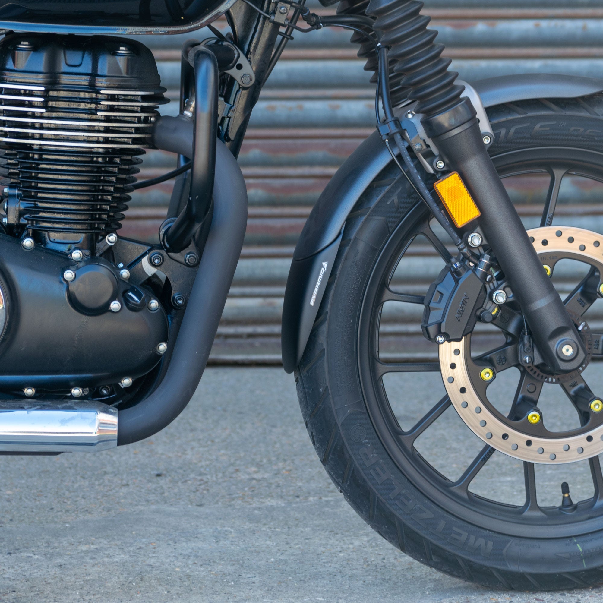 Pyramid Extenda Fenda | Matte Black | Honda GB350S 2025>Current - Shop name