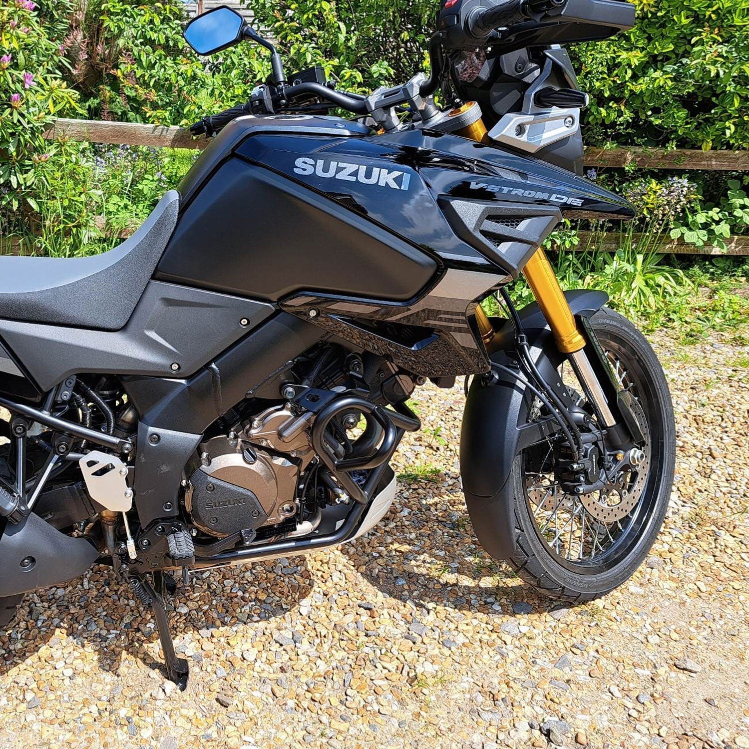 Pyramid Extenda Fenda | Matte Black | Suzuki V-Strom 1050DE 2023>Current - Shop name