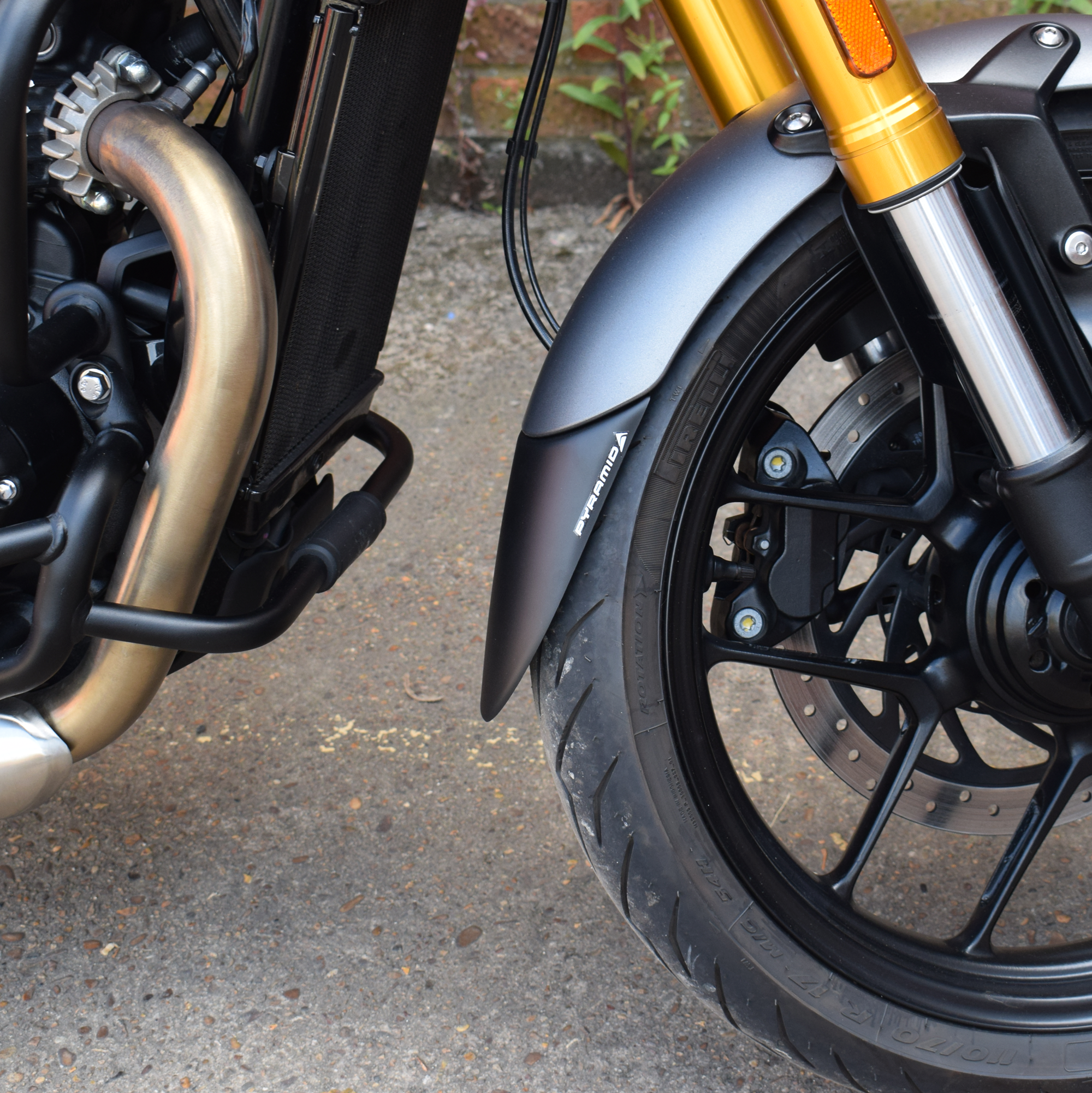 Pyramid Extenda Fenda | Matte Black | Triumph Speed 400 2024>Current - Shop name