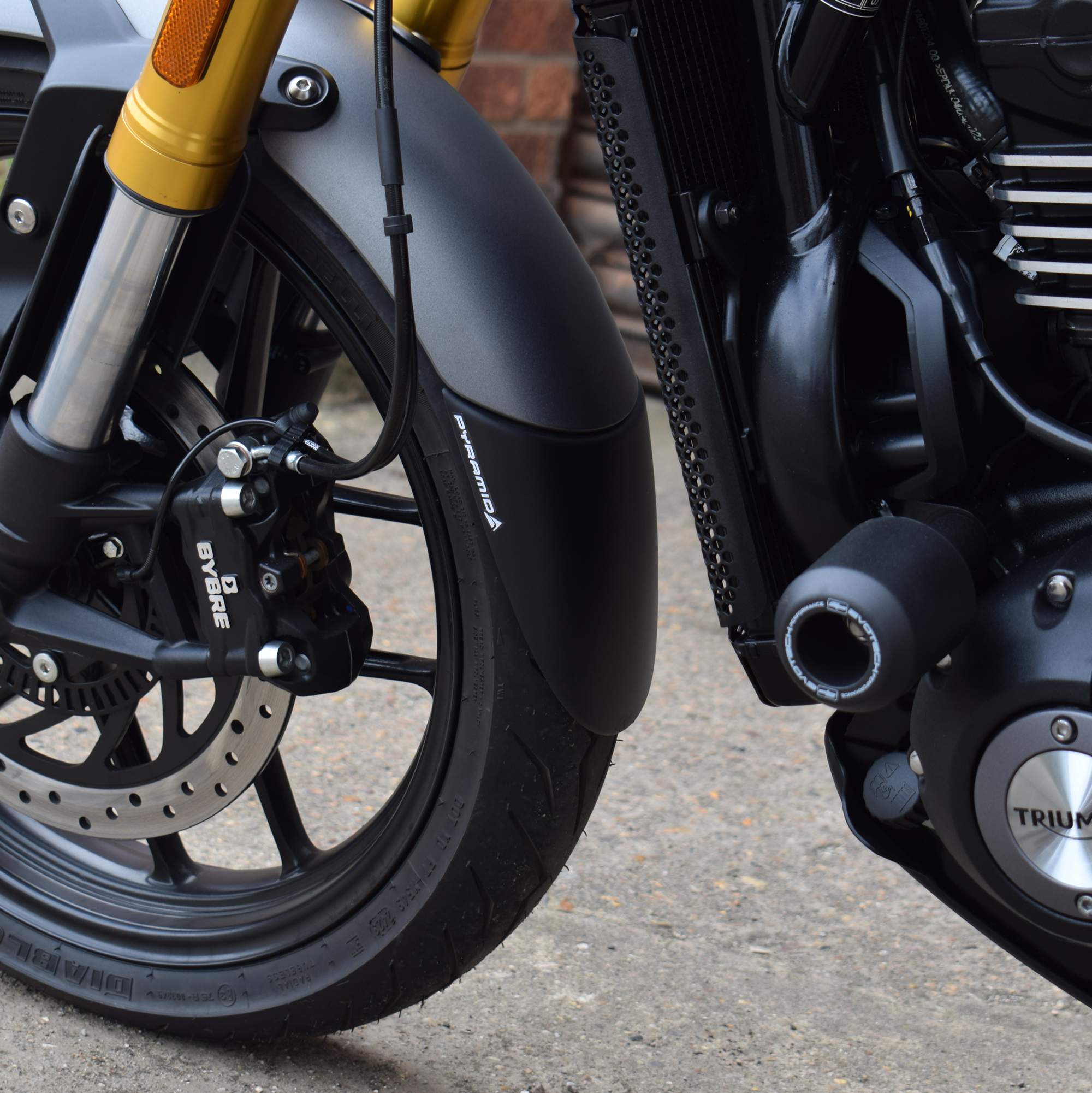 Pyramid Extenda Fenda | Matte Black | Triumph Speed 400 2024>Current - Shop name