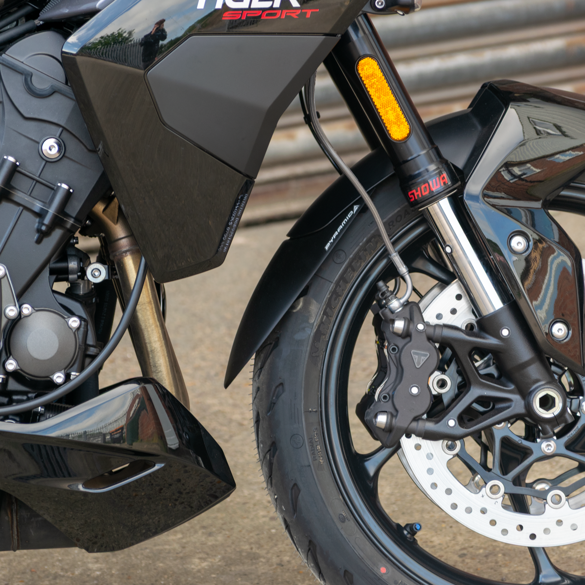 Pyramid Extenda Fenda | Matte Black | Triumph Tiger Sport 800 2025>Current - Shop name