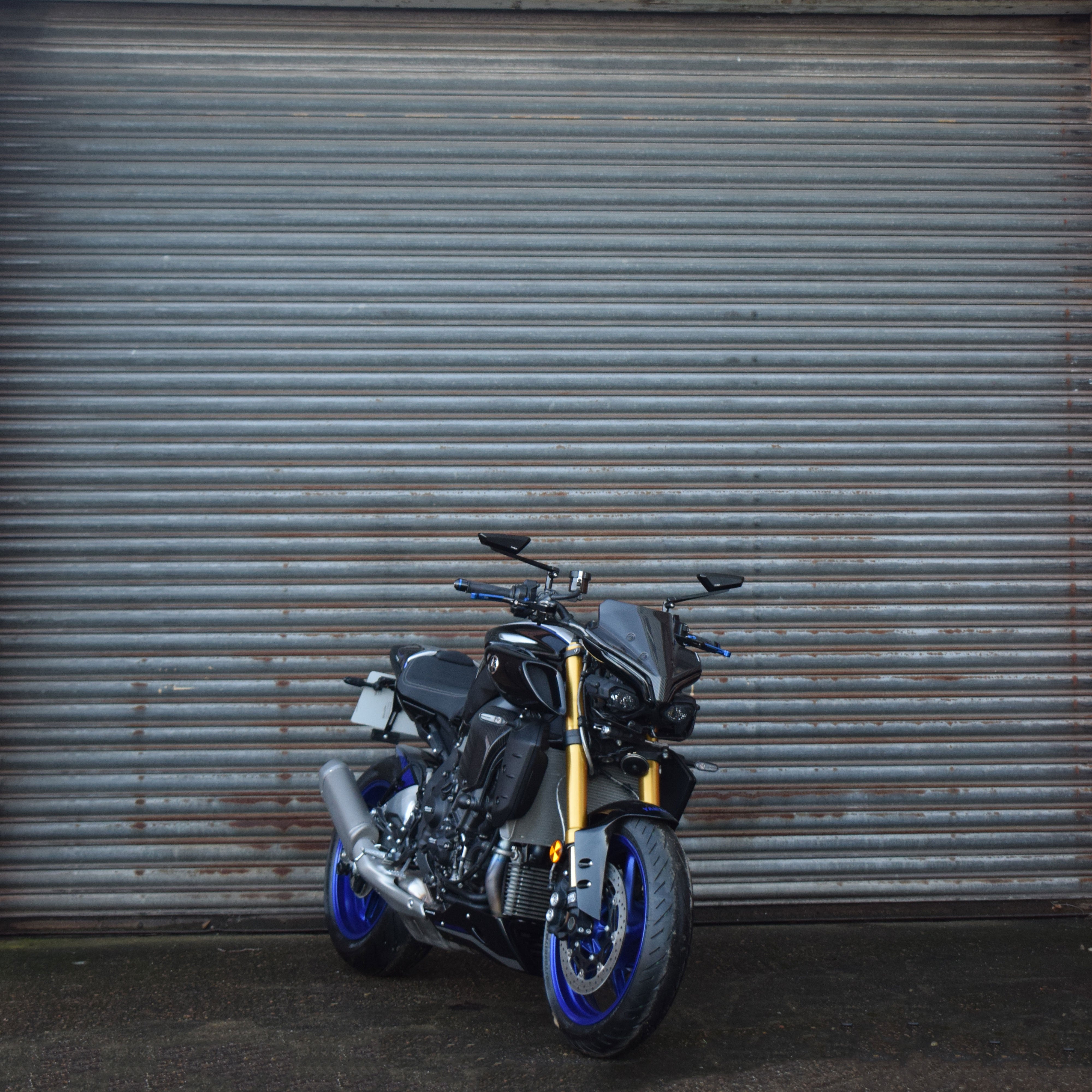 Pyramid Fly Screen | Carbon Fibre | Yamaha MT-10 SP 2022>Current - Shop name