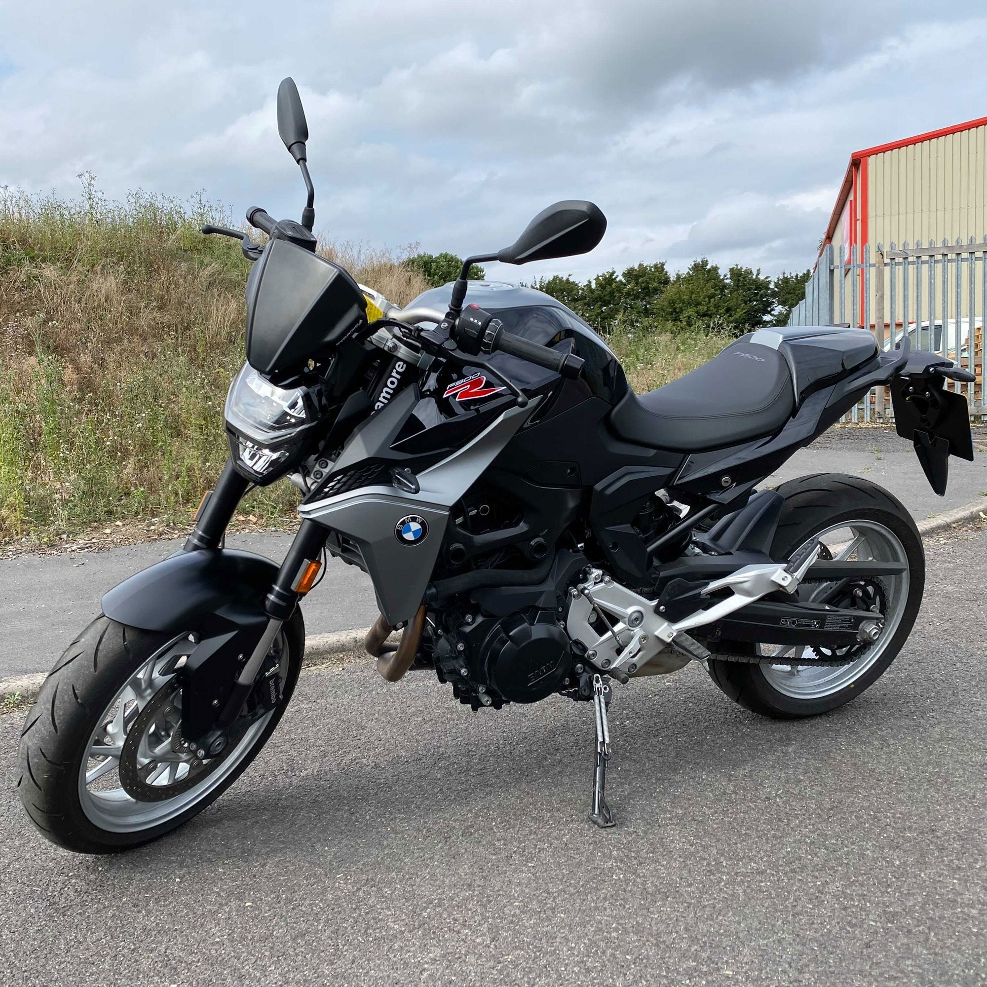 Pyramid Fly Screen | Matte Black | BMW F 900 R 2020>Current - Shop name