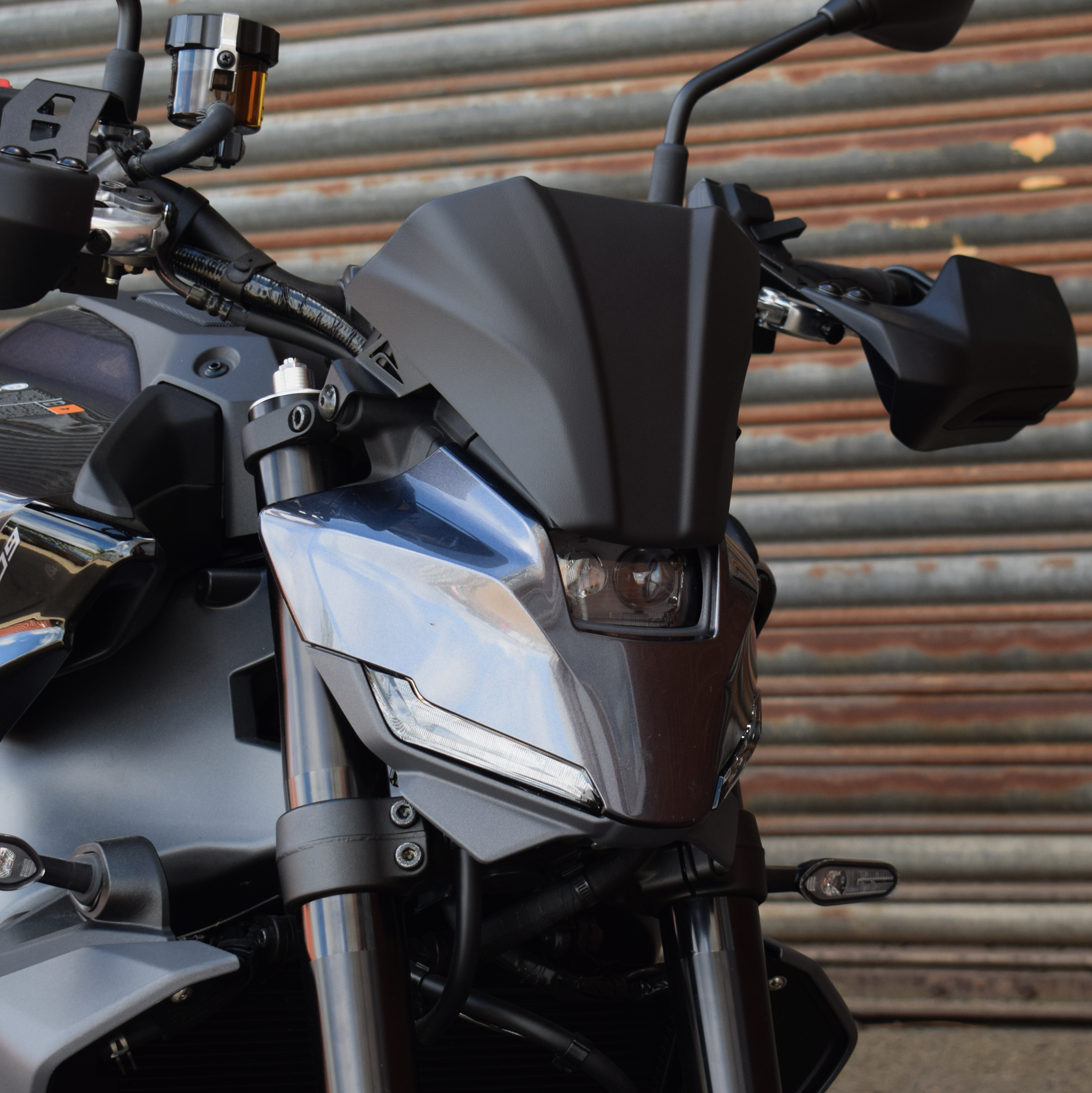 Pyramid Fly Screen | Matte Black | Yamaha MT-09 2024>Current - Pyramid Motorcycle Accessories