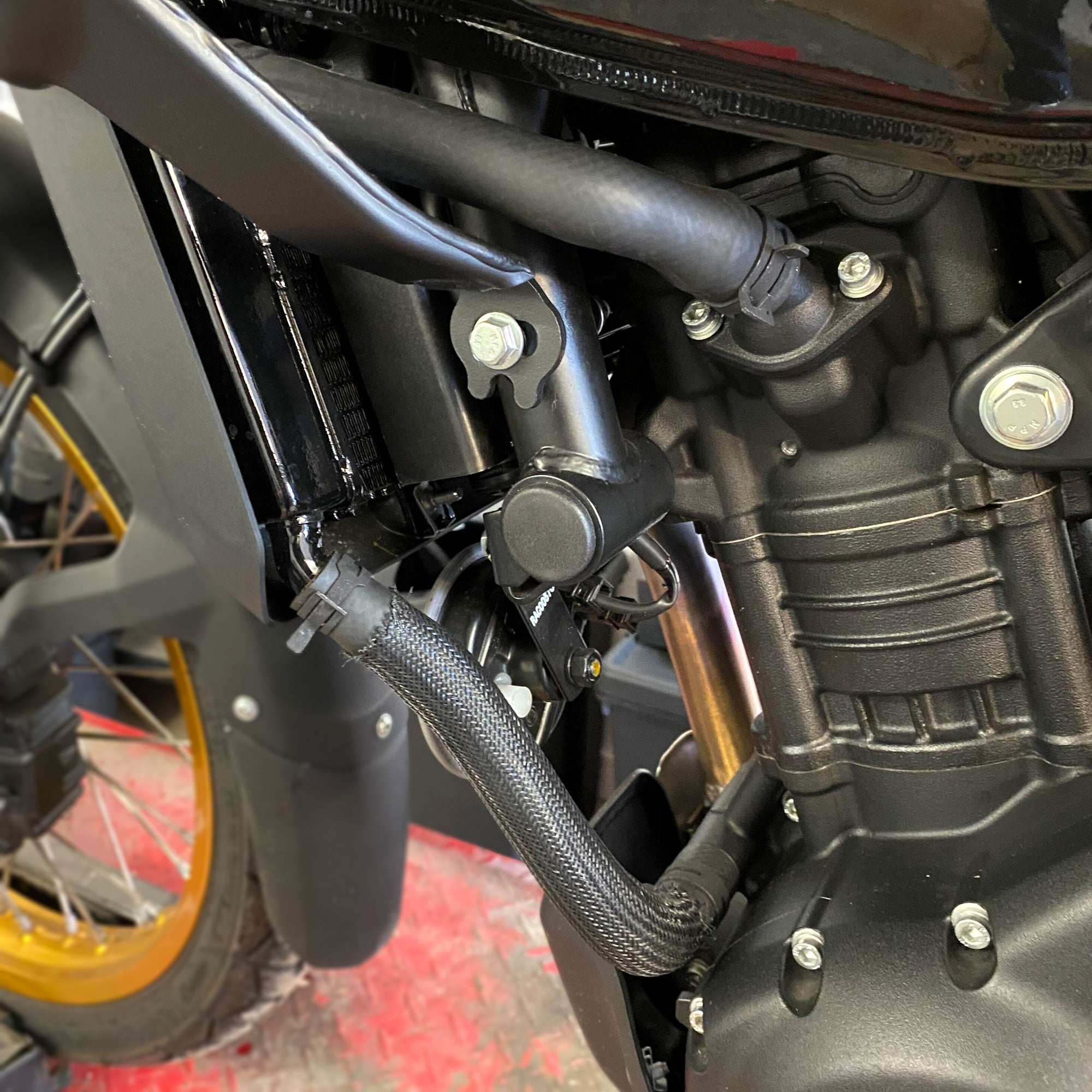Pyramid Frame End Caps | Matte Black | Royal Enfield Himalayan 450 2024>Current - Shop name