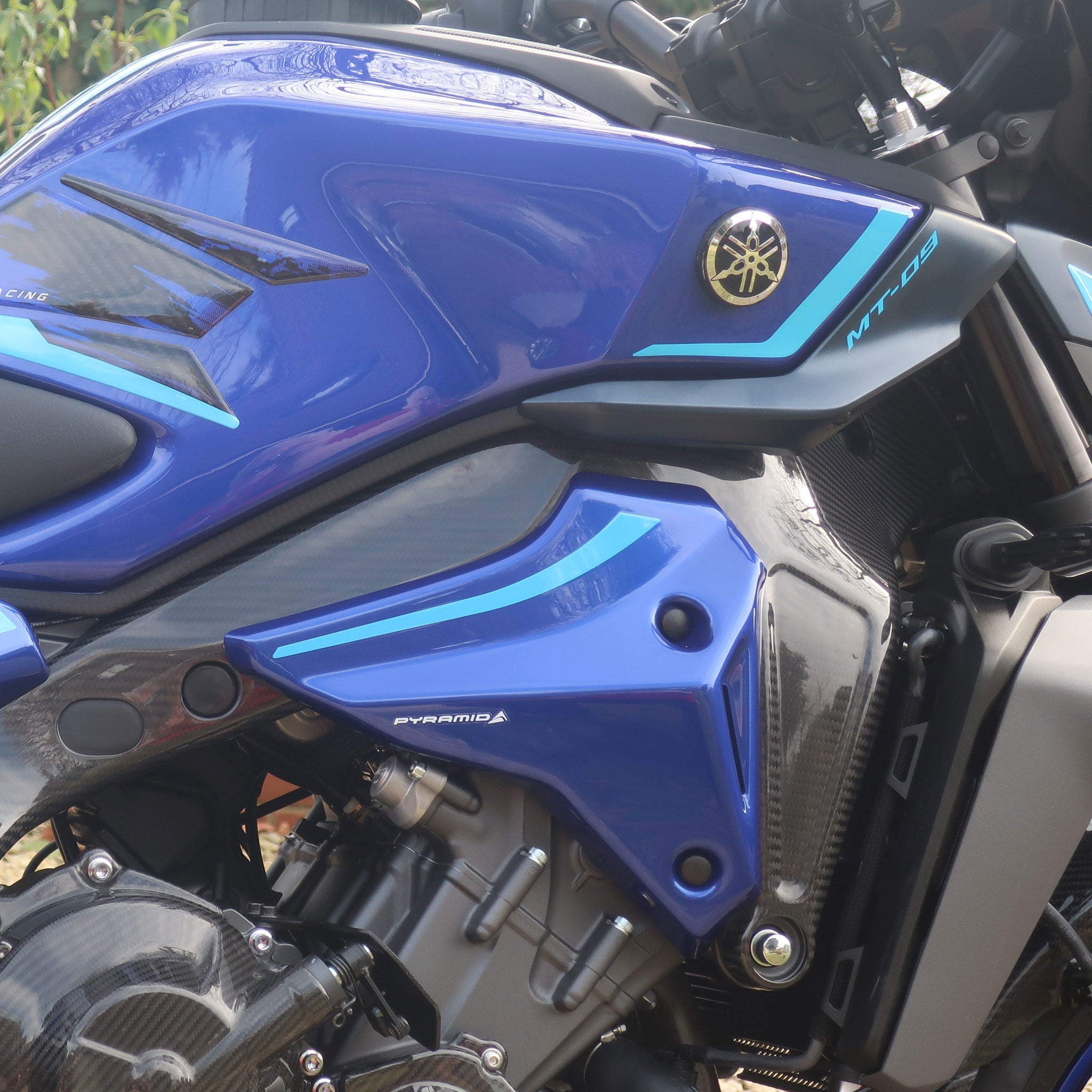 Pyramid Front Infill Panels | Yamaha Blue | Yamaha MT-09 2021>Current - Pyramid Motorcycle Accessories