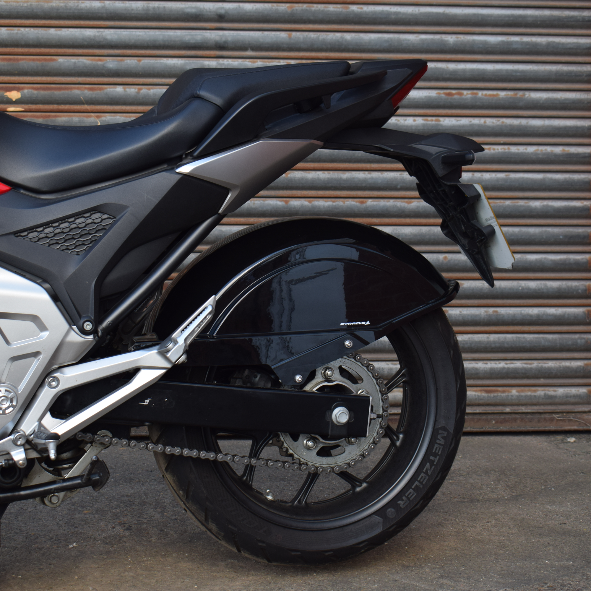Pyramid Full Rear Hugger | Gloss Black | Honda NC 700 S 2012>Currentย -ย Shop name