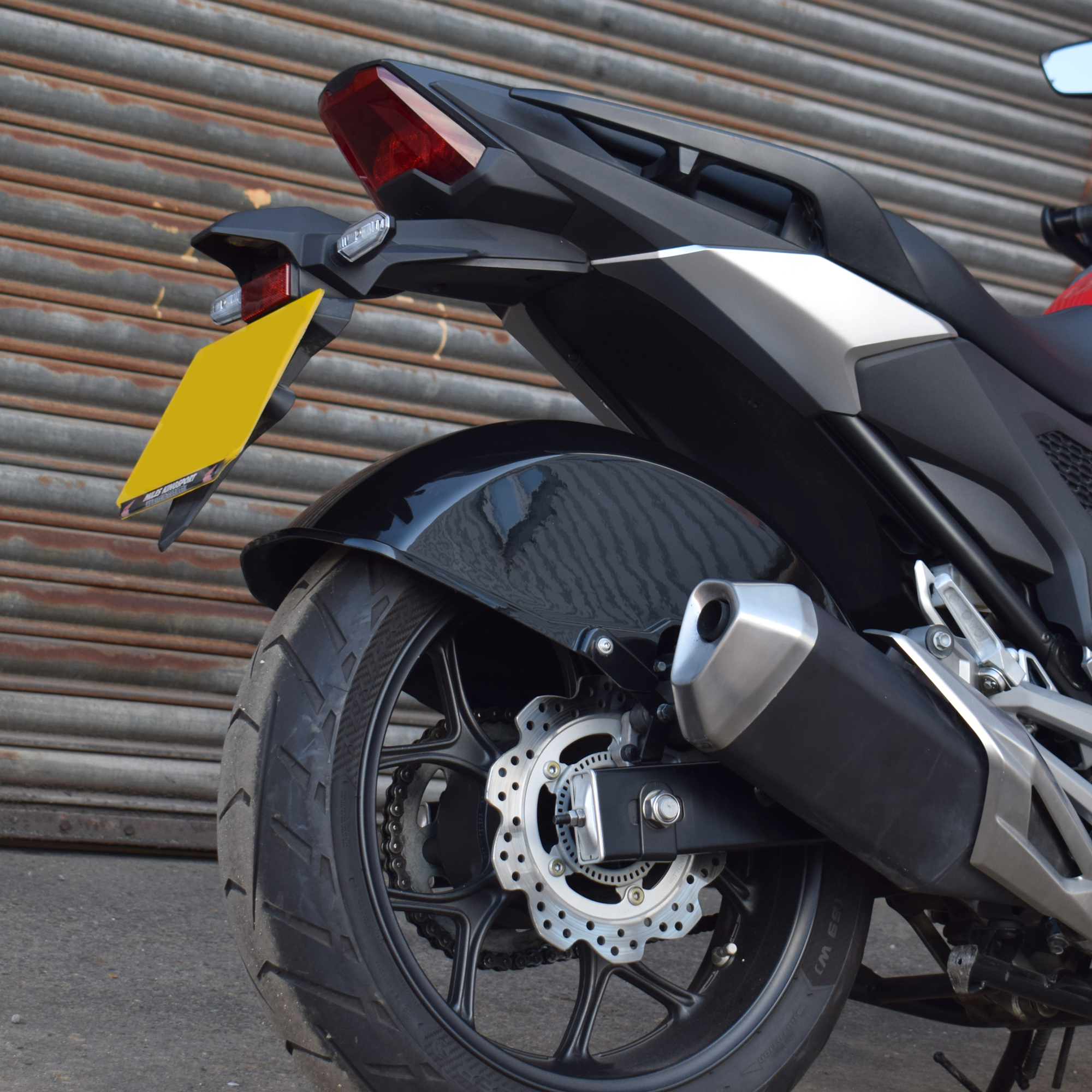 Pyramid Full Rear Hugger | Gloss Black | Honda NC 700 X 2012>CurrentΒ -Β Shop name