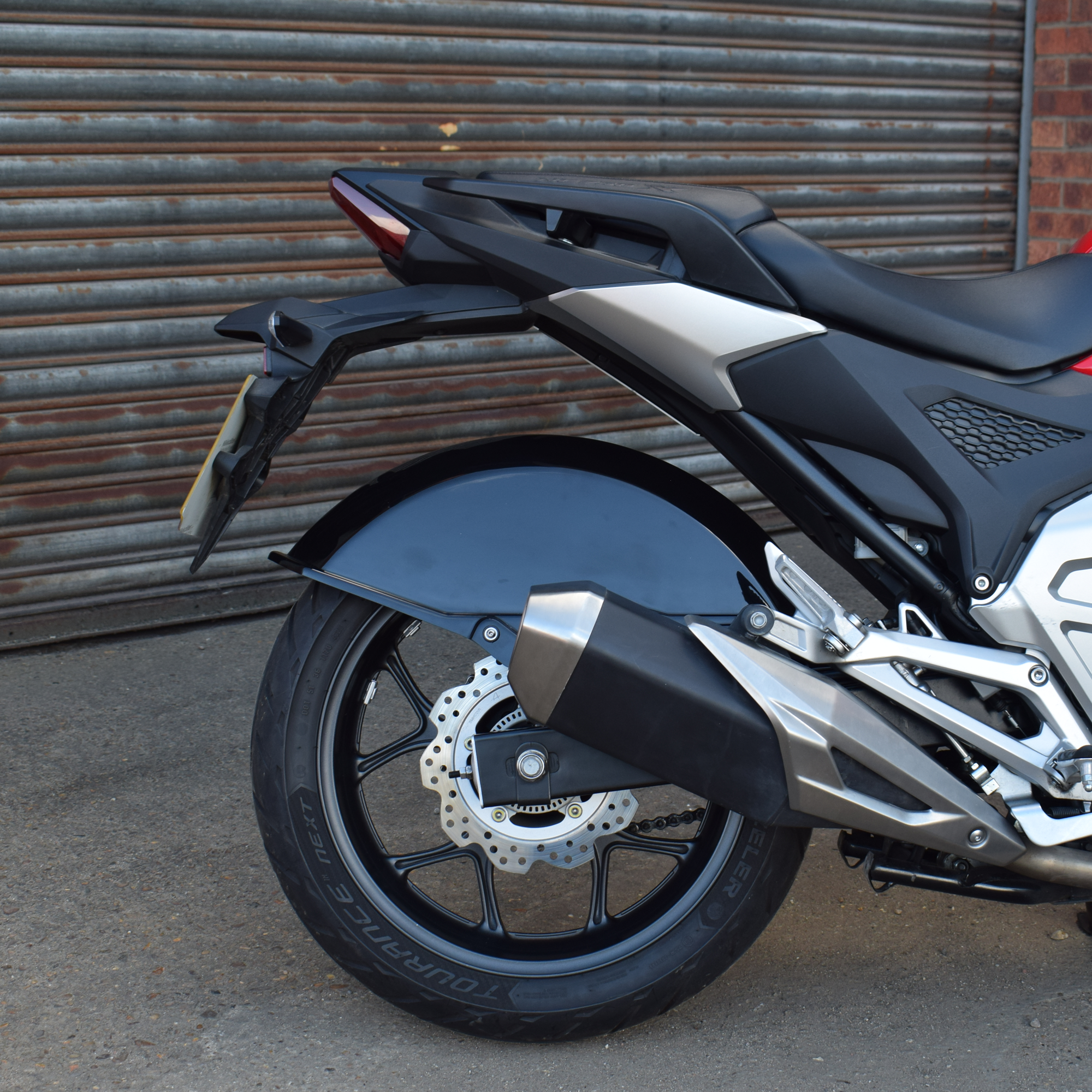 Pyramid Full Rear Hugger | Gloss Black | Honda NC 750 S 2012>Current - Shop name