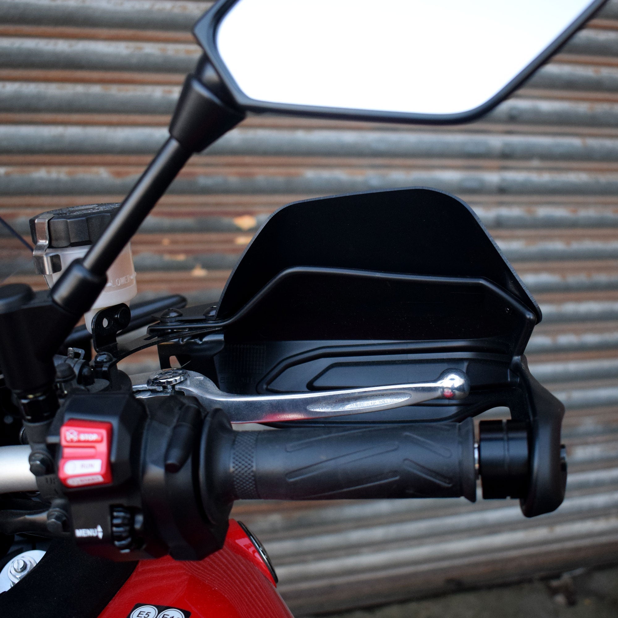 Pyramid Handguard Extensions | Matte Black | Yamaha Tracer 9 GT/GT+ 2021>Current - Pyramid Motorcycle Accessories