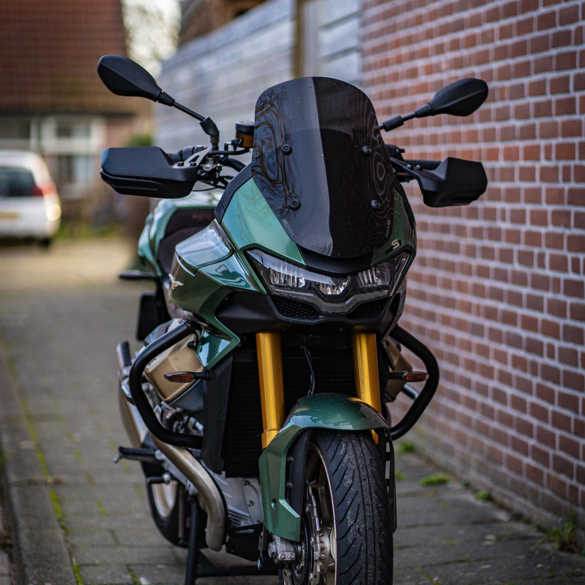 Pyramid Handguards | Matte Black | Moto Guzzi V100 Mandello S 2022>Current - Shop name