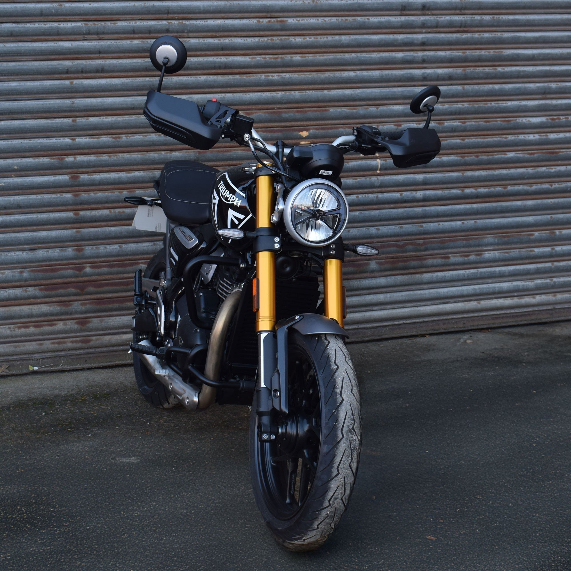 Pyramid Handguards | Matte Black | Triumph Speed 400 2024>Current -  Shop name