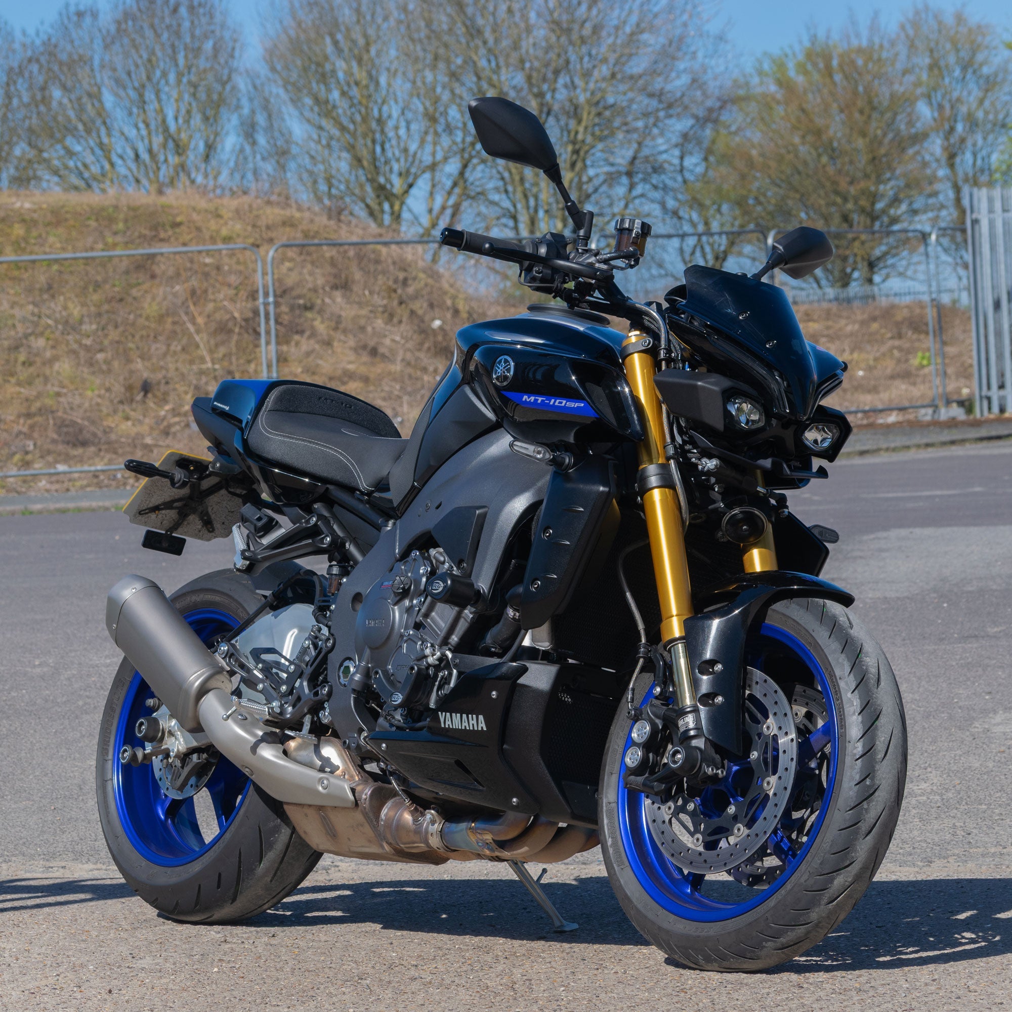 Pyramid Headlight Shrouds | Matte Black | Yamaha MT-10 inc SP 2022>Current - Shop name