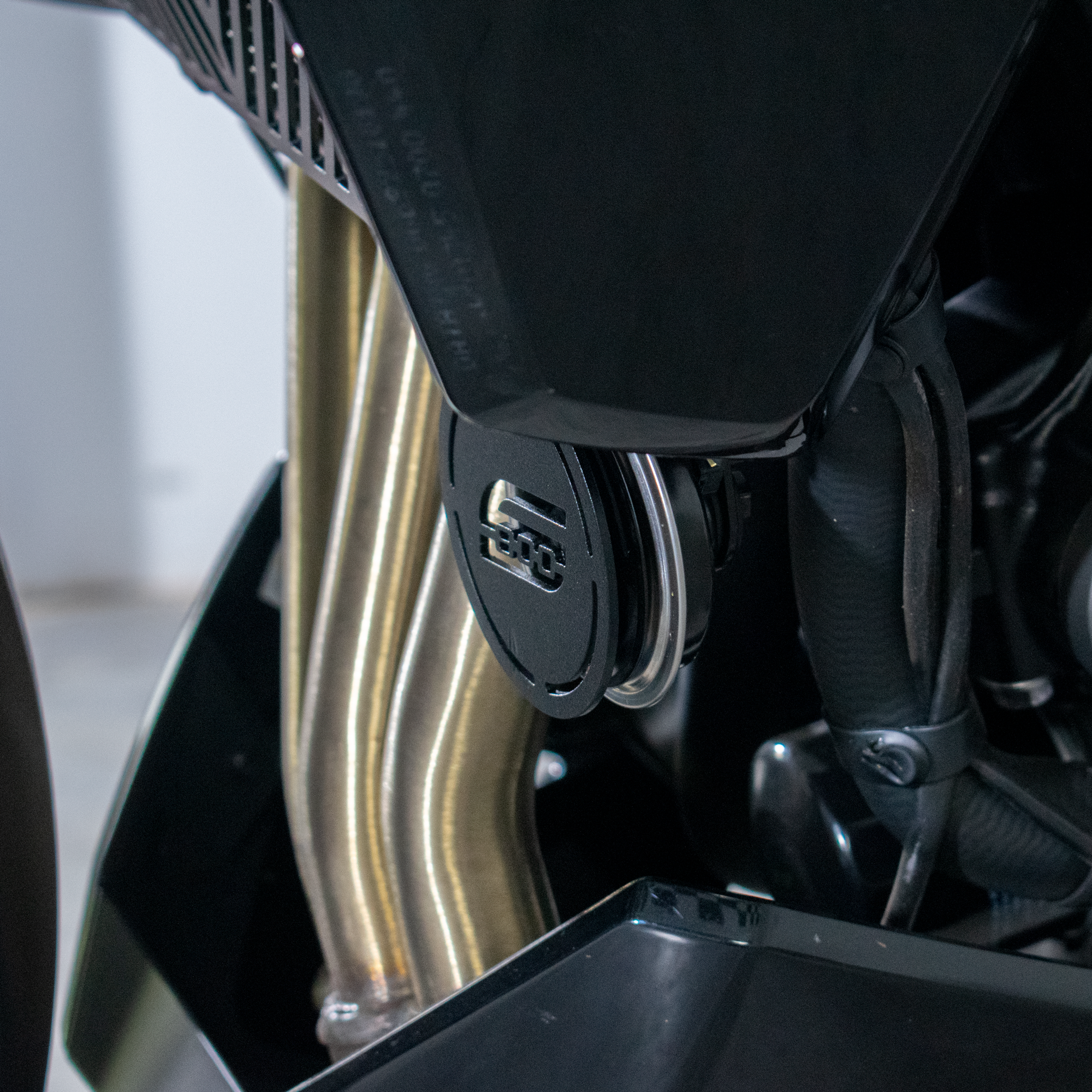 Pyramid Horn Cover | Black | Yamaha MT-07 2025>Current - Pyramid Motorcycle Accessories