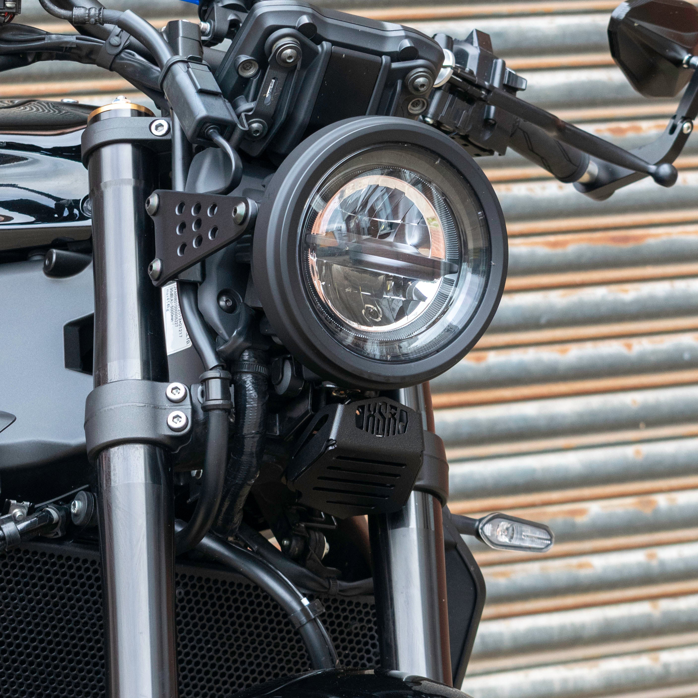 Pyramid Horn Cover | Black | Yamaha XSR 900 2022>Current - Shop name