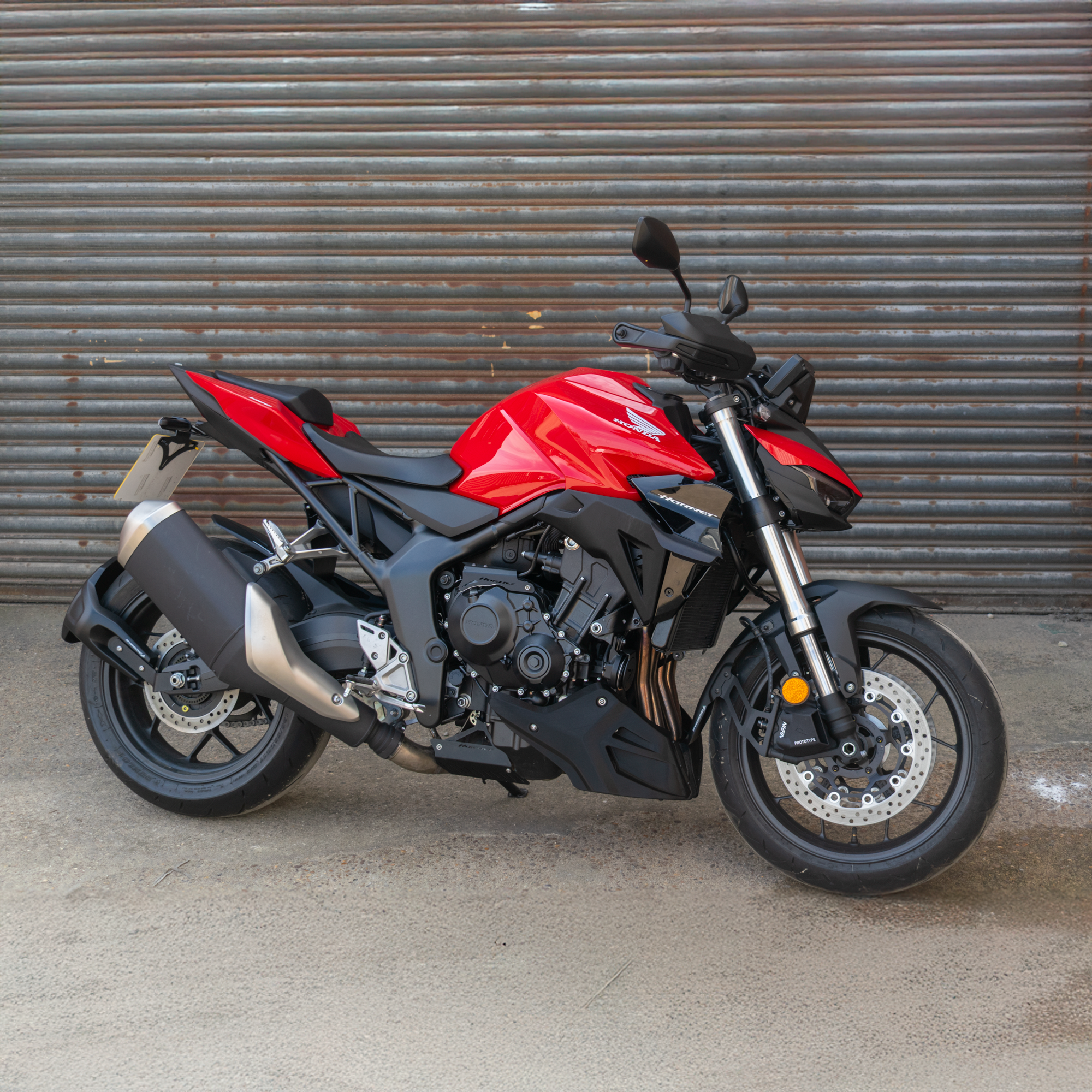 Pyramid Hugger Extension | Matte Black | Honda CB1000 Hornet inc SP 2025>Current - Shop name