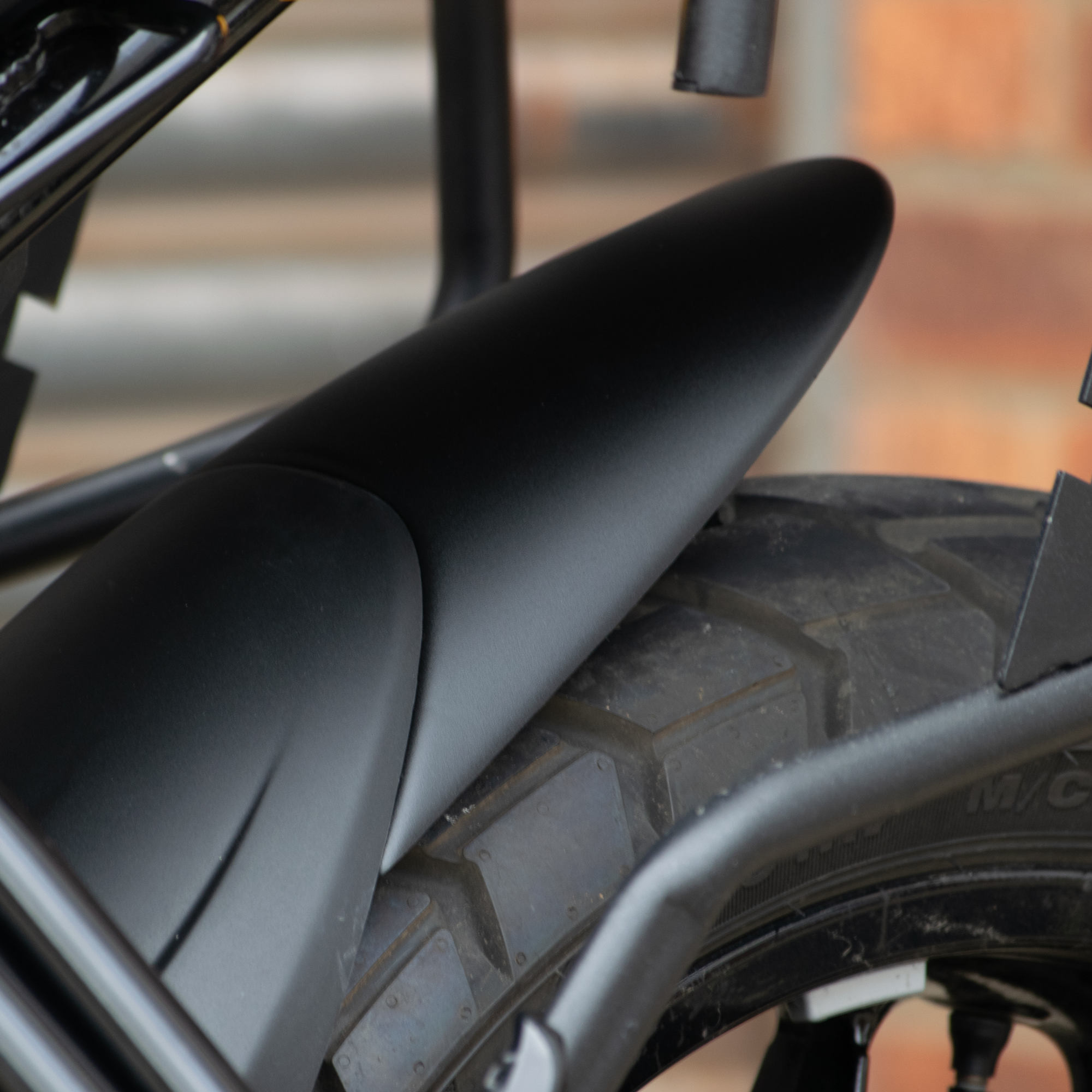 Pyramid Hugger Extension | Matte Black | Royal Enfield Guerrilla 450 2024>Current - Shop name