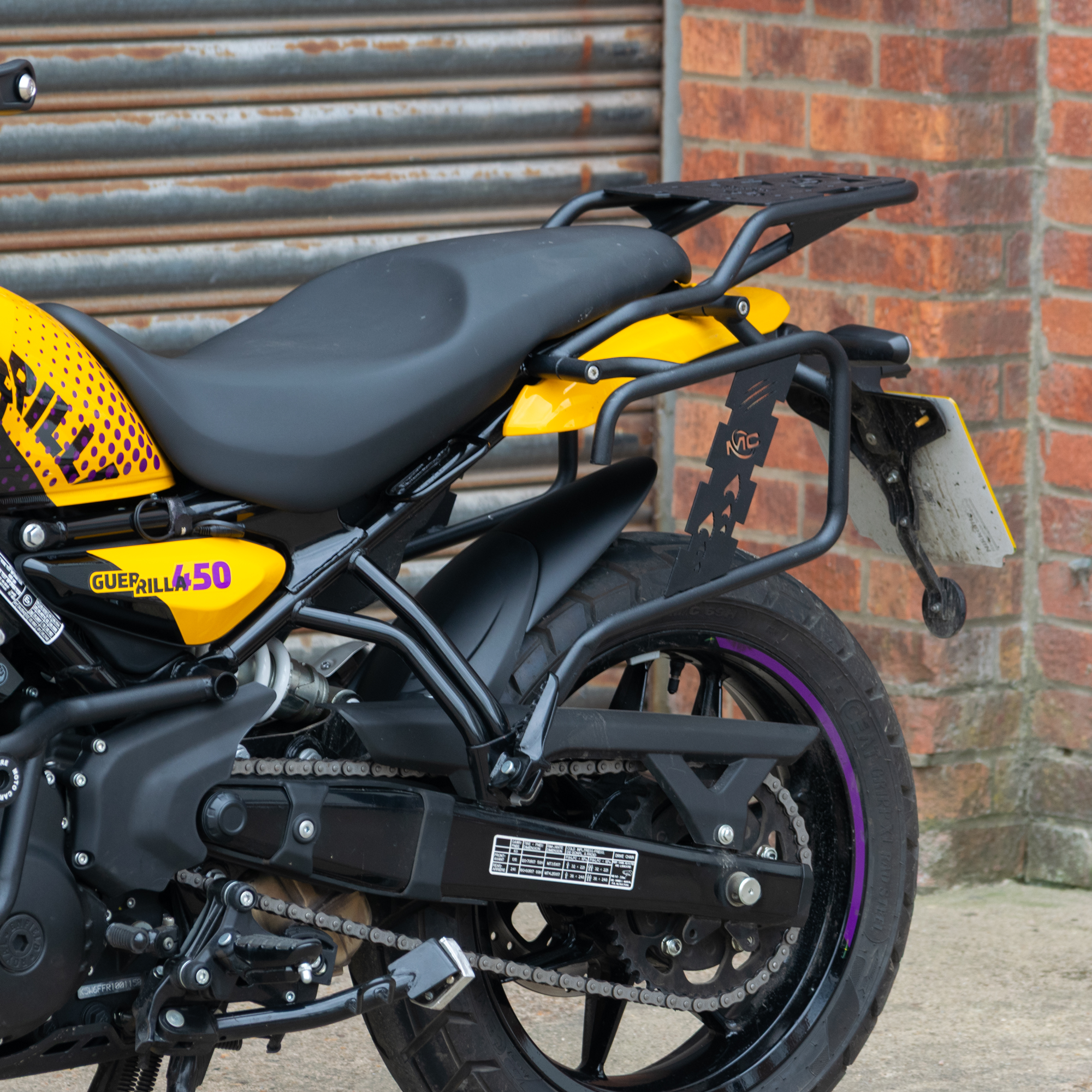 Pyramid Hugger Extension | Matte Black | Royal Enfield Guerrilla 450 2024>Current - Shop name