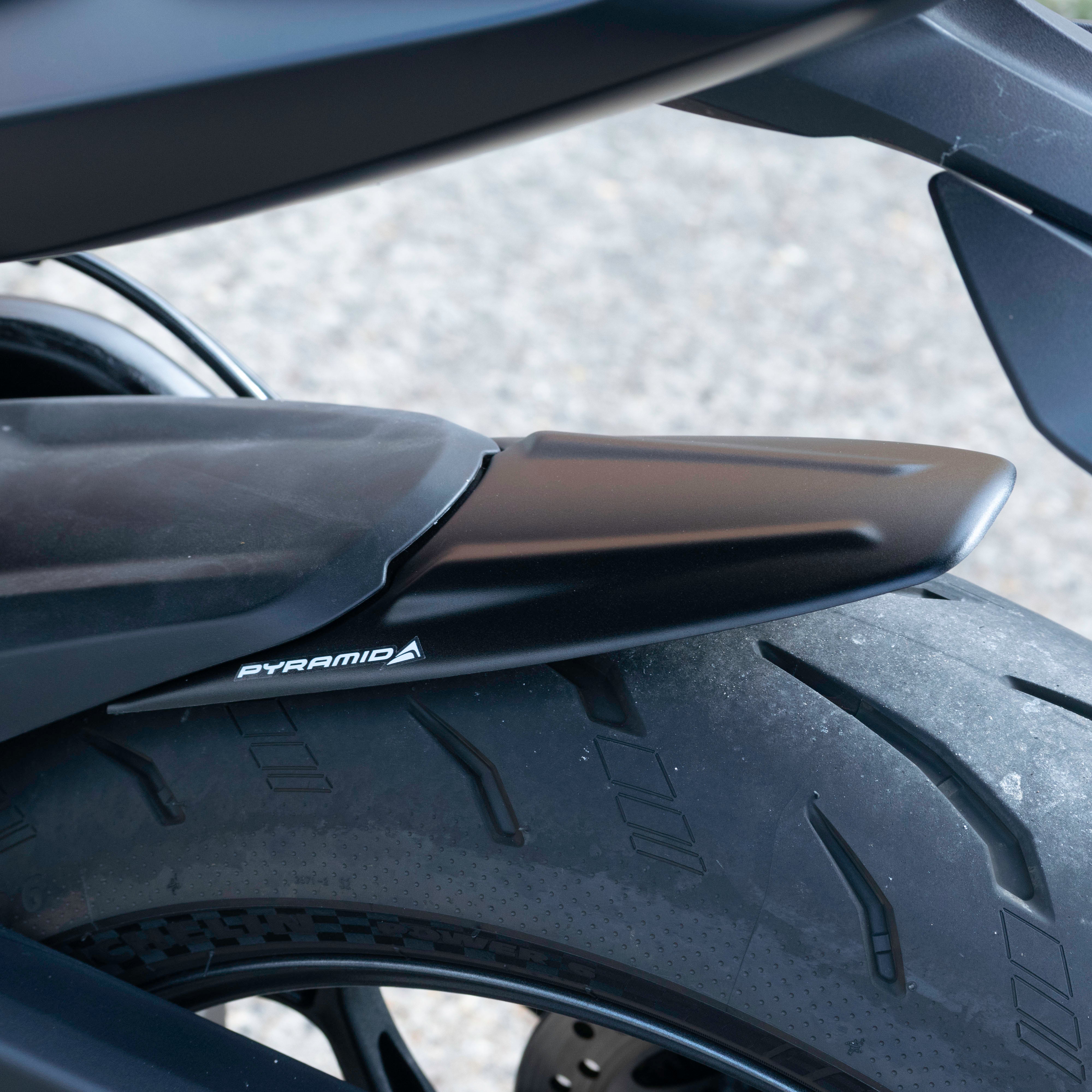 Pyramid Hugger Extension | Matte Black | Triumph Daytona 660 2024>Current - Shop name