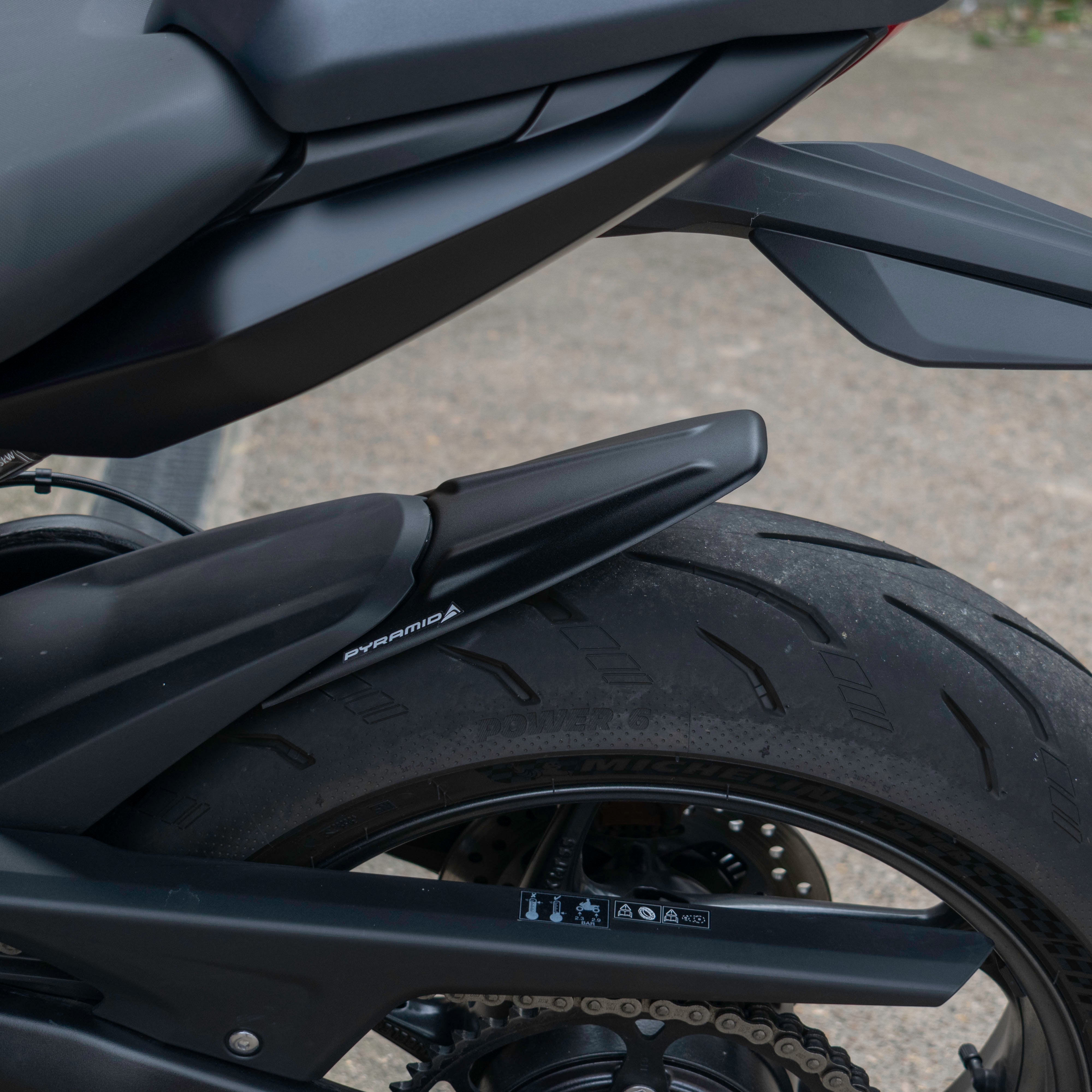 Pyramid Hugger Extension | Matte Black | Triumph Daytona 660 2024>Current - Shop name