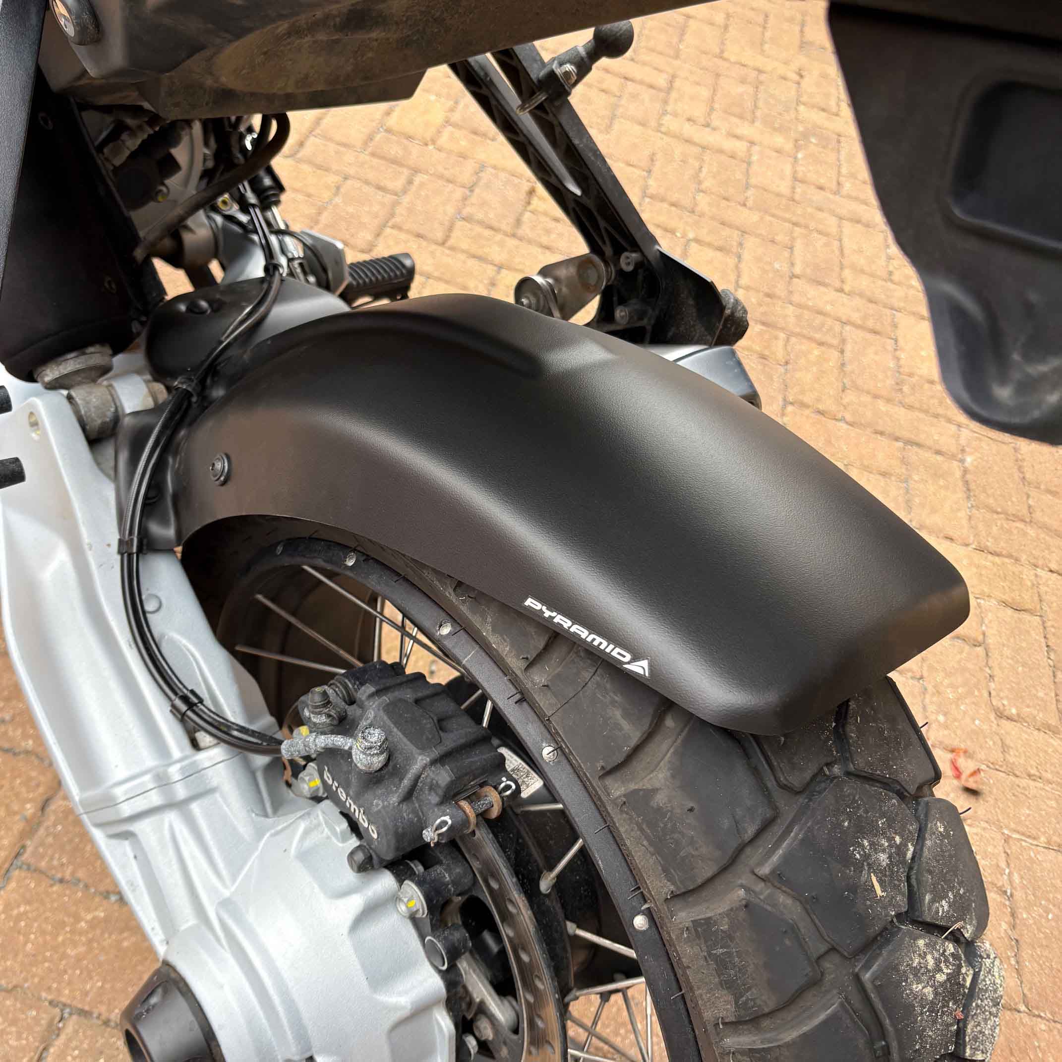 Pyramid Hugger | Matte Black | Moto Guzzi Stelvio 2023>Current - Shop name