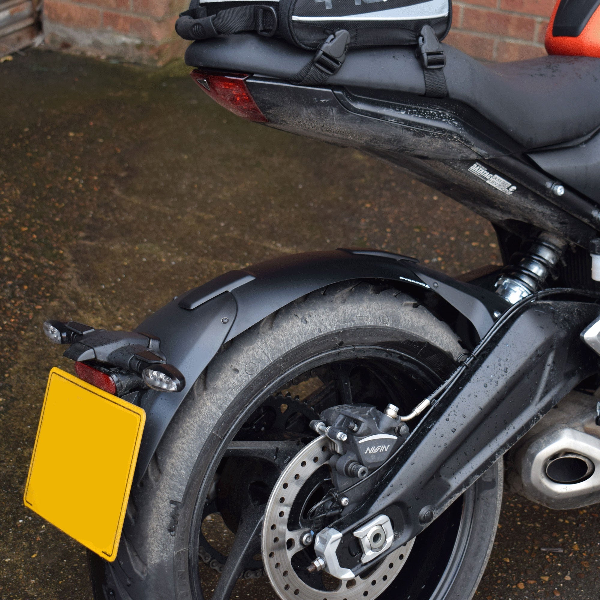 Pyramid Hugger | Matte Black | Triumph Trident 660 2021>Current - Shop name