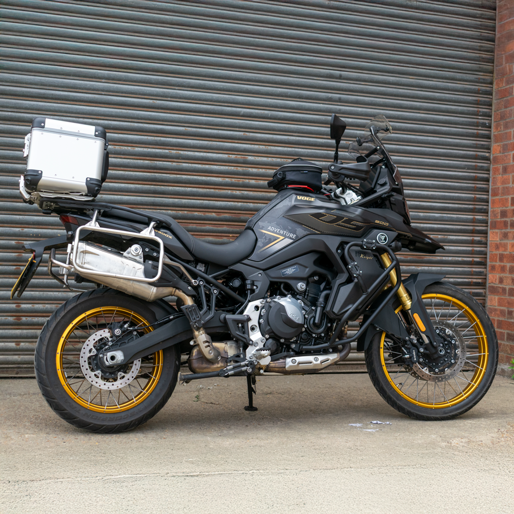 Pyramid Hugger | Matte Black | Voge DS900X Hugger 2024>Current - Shop name