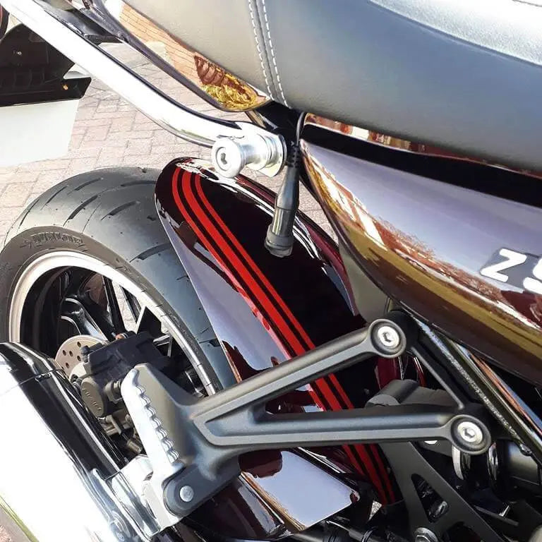 Pyramid Hugger | Metallic Brown/Metallic Orange (Candytone Brown/Candytone Orange) | Kawasaki Z 900 RS 2017>2020 - Shop name