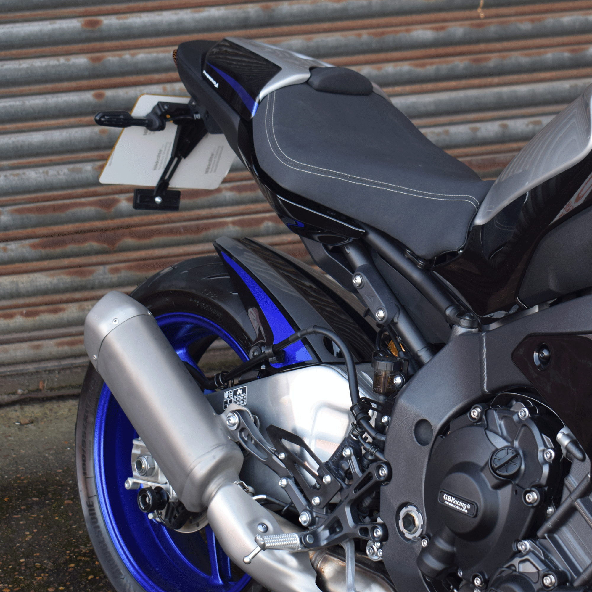 Pyramid Hugger | Midnight Cyan | Yamaha MT-10 2016>Current - Shop name