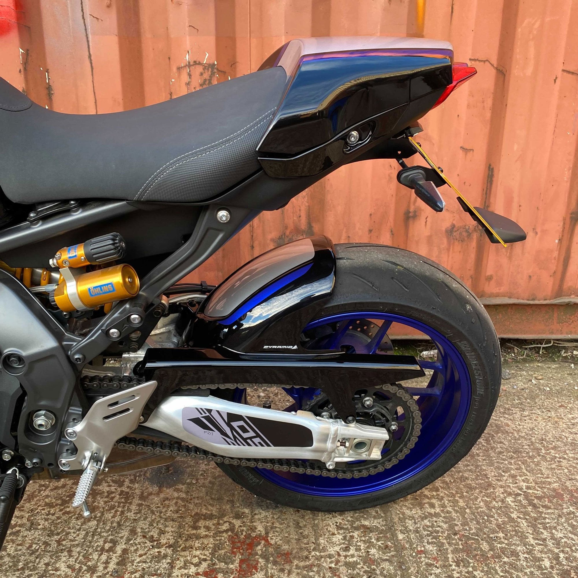 Pyramid Hugger | SP Colours | Yamaha MT-09 SP 2021>Current - Pyramid Motorcycle Accessories