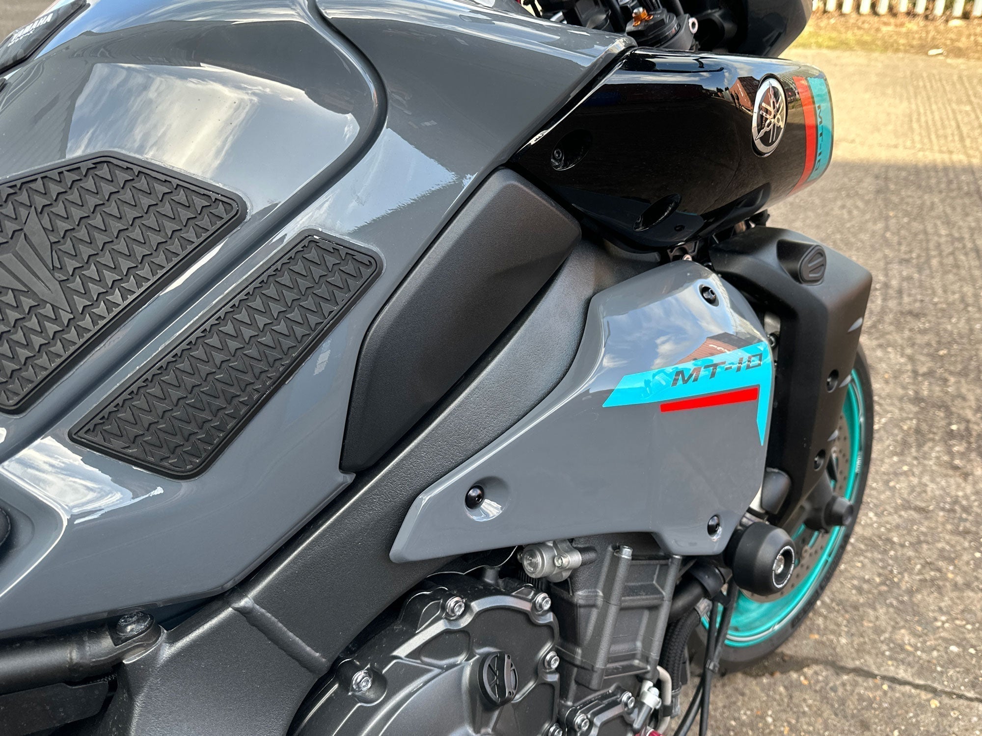 Pyramid Infill Panels | Cyan Storm Colours | Yamaha MT-10 2022> - Shop name