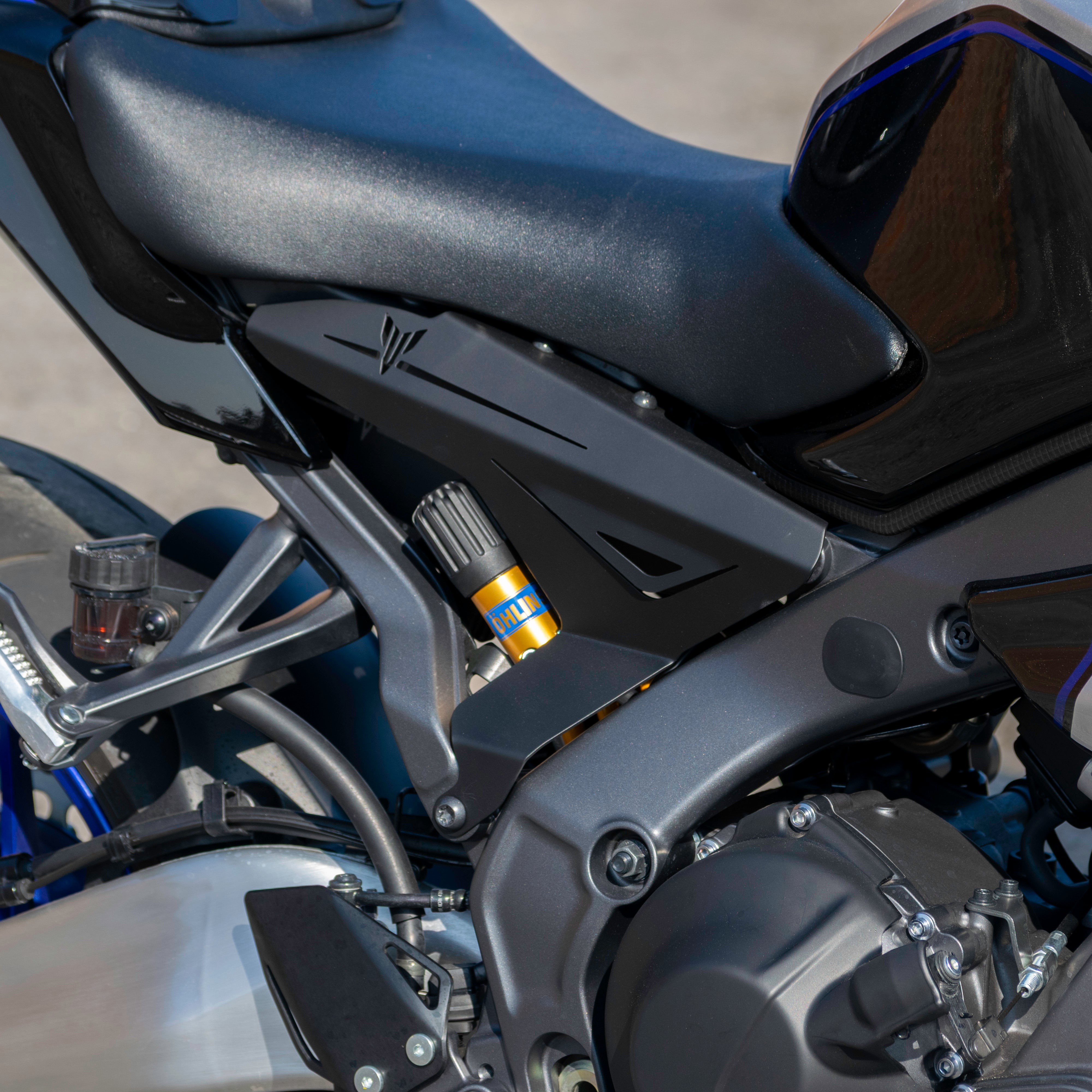 Pyramid Infill Panels | Matte Black | Yamaha MT-09 SP 2024>2025 -  Shop name