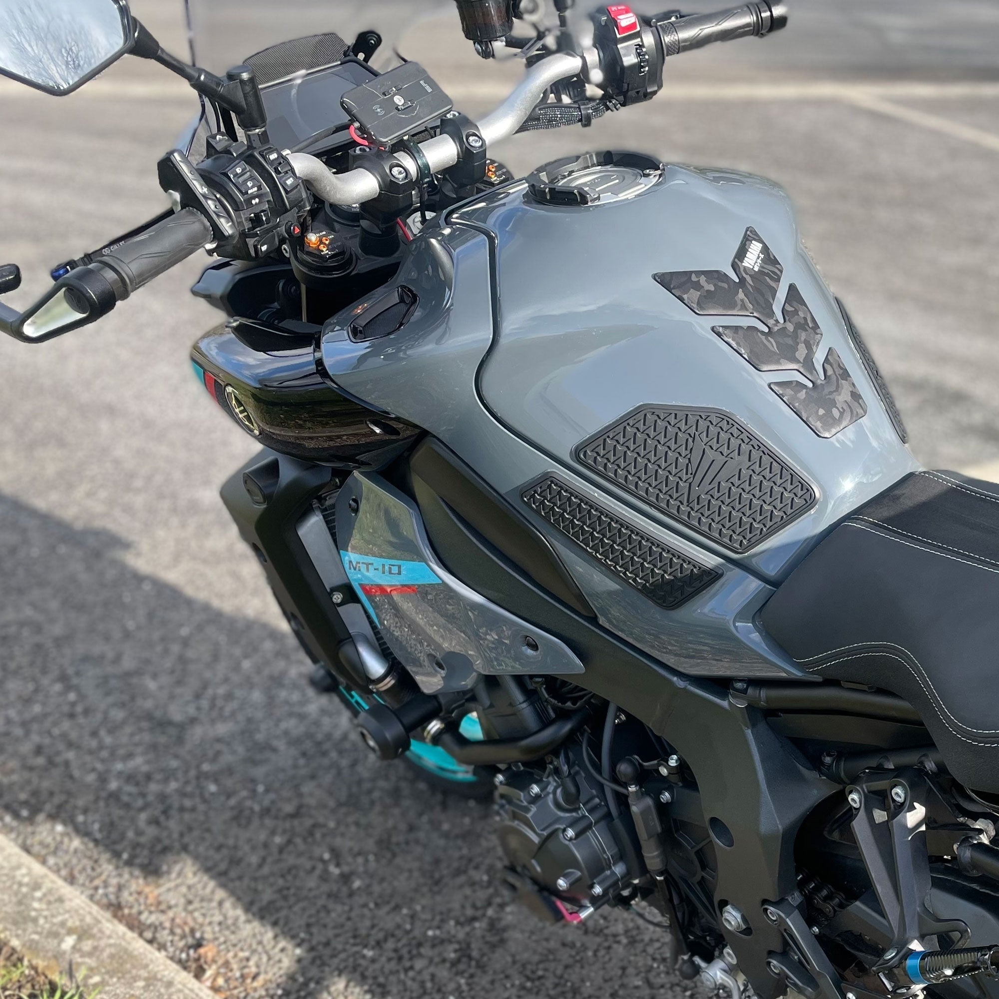 Pyramid Infill Panels | Unpainted | Yamaha MT-10 2022> - Shop name