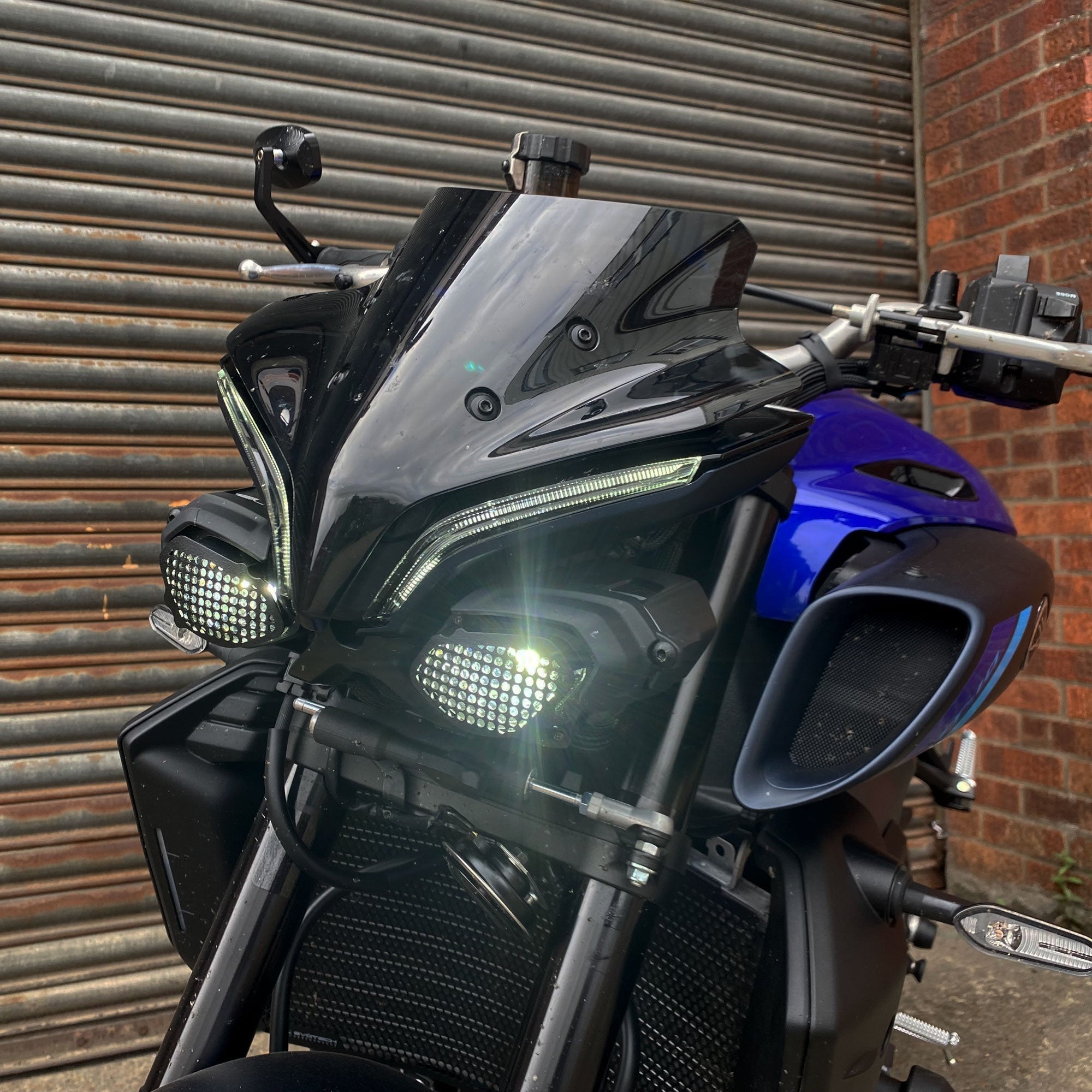 Pyramid Lower Headlight Guards | Matte Black | Yamaha MT-10 SP 2022>Current - Shop name