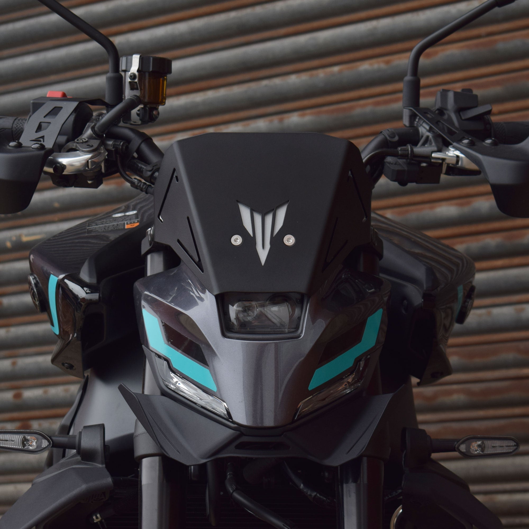 Pyramid Metal Fly Screen | Matte Black | Yamaha MT-09 2024>Current -  Shop name