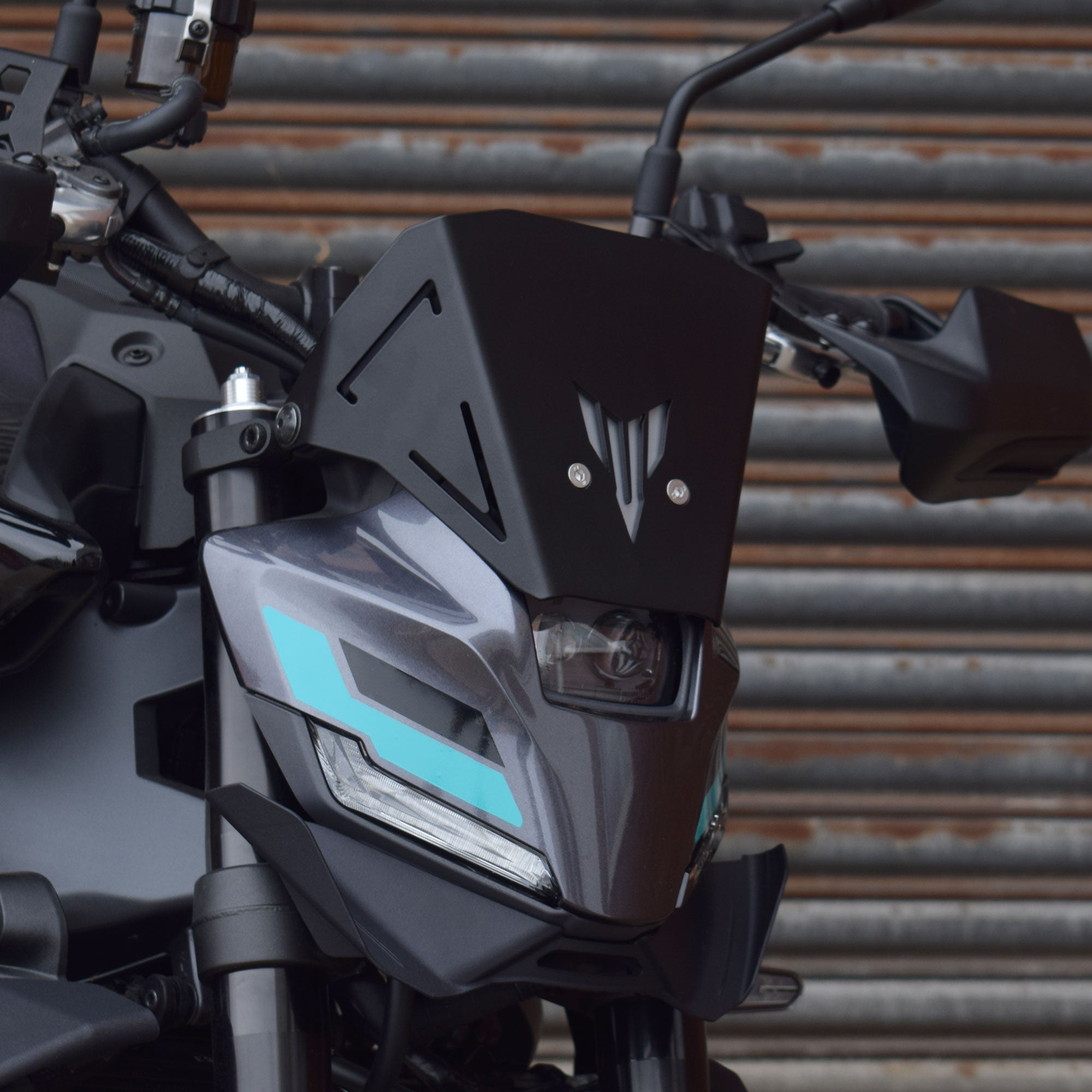 Pyramid Metal Fly Screen | Matte Black | Yamaha MT-09 2024>Current -  Shop name