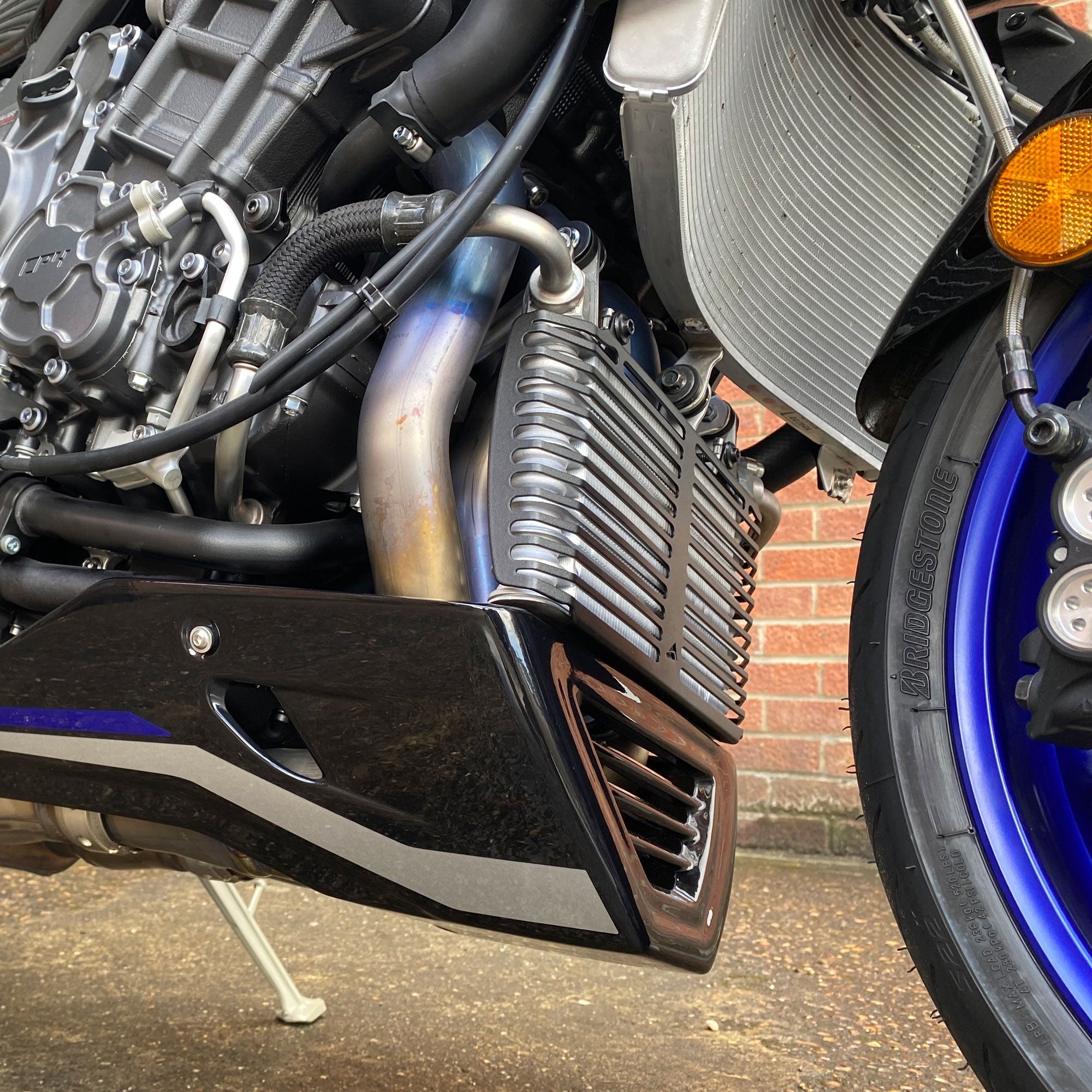 Pyramid Oil Cooler Guard | Matte Black | Yamaha MT-10 SP 2016>Current - Shop name
