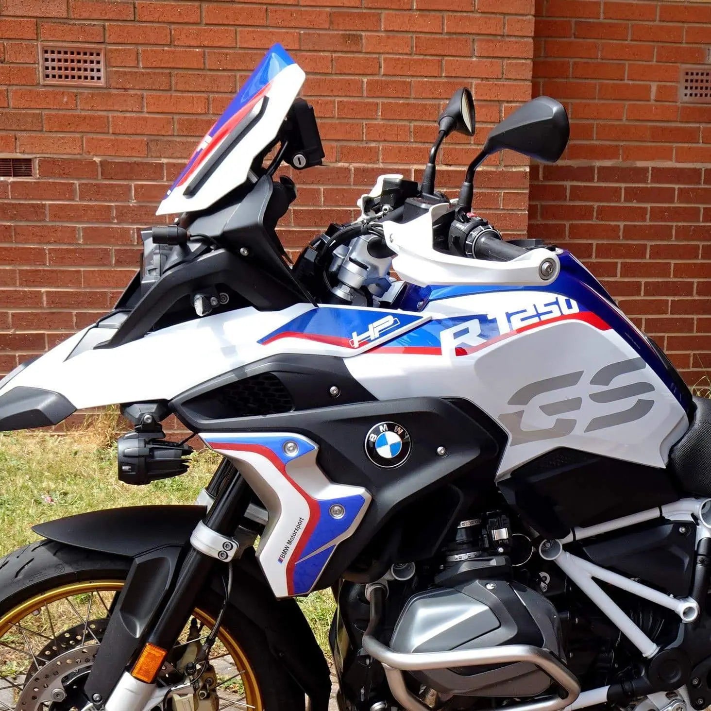 Pyramid Racing Screen | HP Colours | BMW R 1250 GS 2018>2024 - Shop name