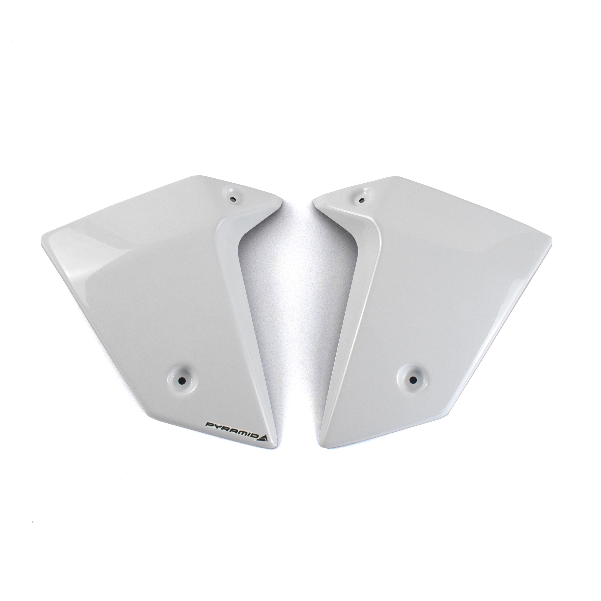 Pyramid Radiator Cheeks | Pearl Glare White | Honda CB750 Hornet 2022>2024 - Pyramid Motorcycle Accessories