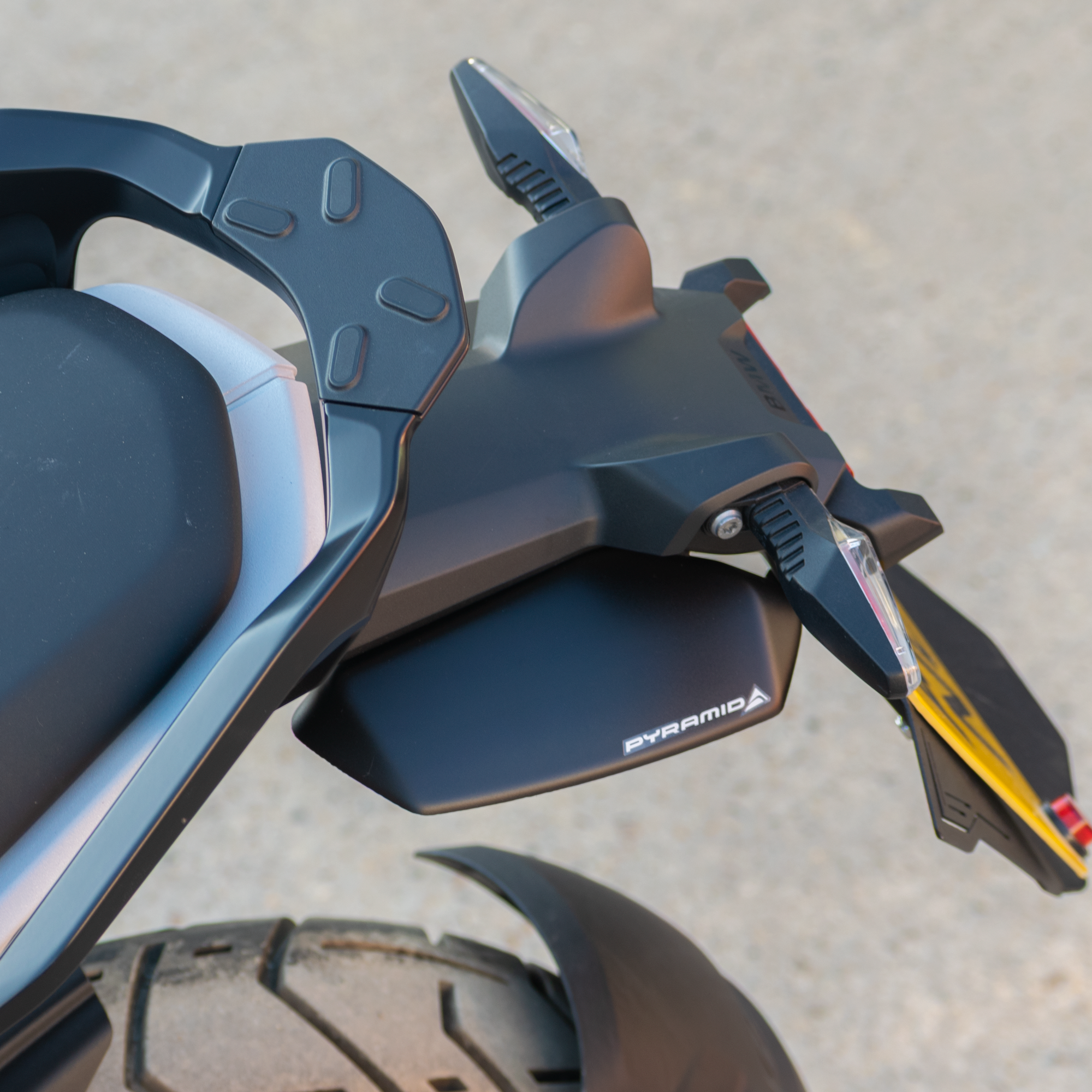 Pyramid Rear Splash Protector | Matte Black | BMW R 1300 GS 2023>Current - Shop name