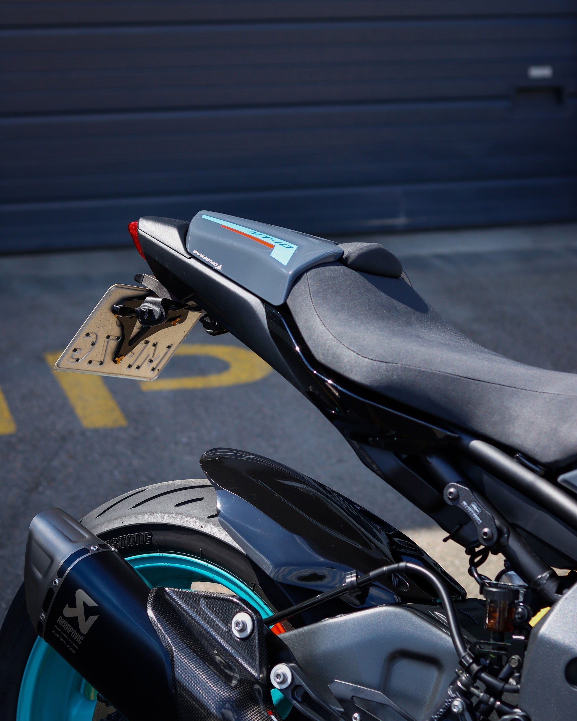 Pyramid Seat Cowl | Cyan Storm Colours | Yamaha MT-10 2022>Current - Shop name