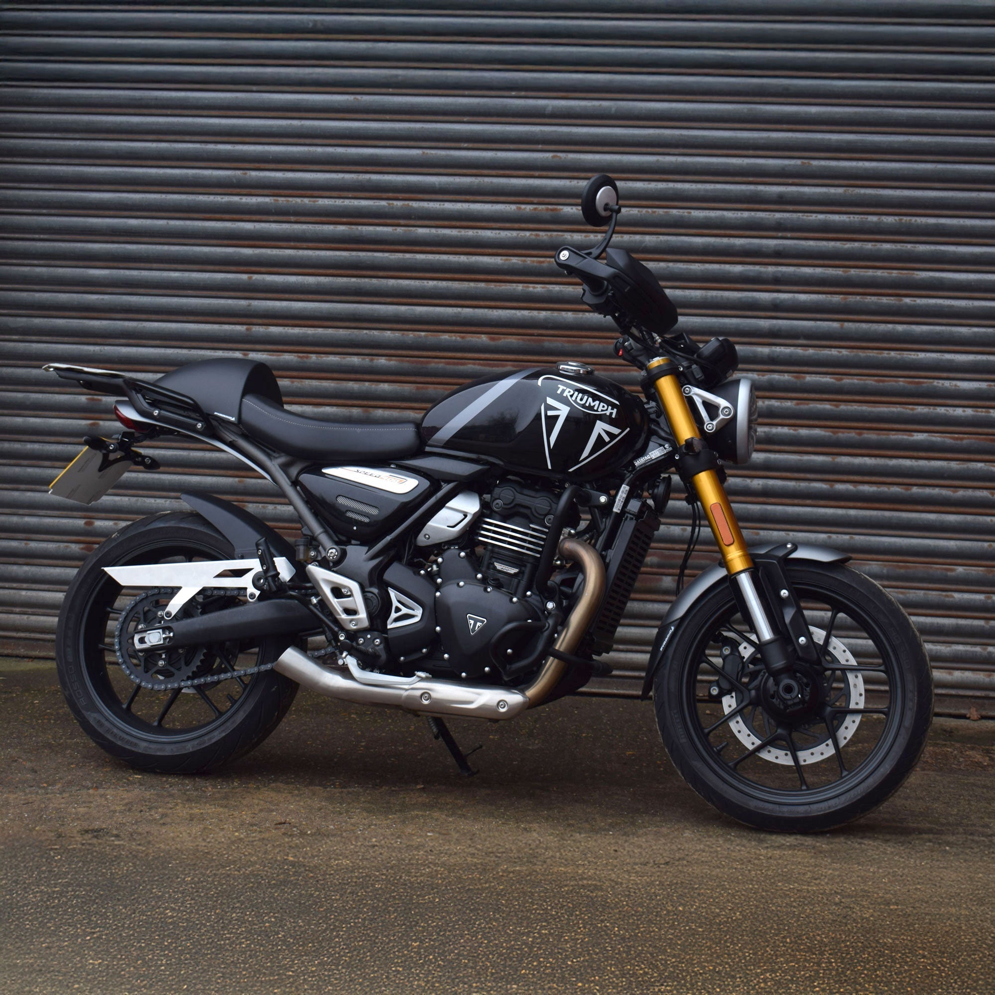 Pyramid Seat Cowl | Matte Black | Triumph Speed 400 2024>Current -  Shop name